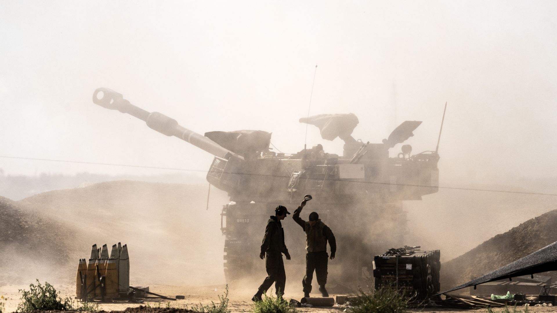 Israeli artillery troops stationed at the Rafah border launch an attack to southern Gaza Strip on May 08, 2024. Photo: Mostafa Alkharouf/Anadolu via Getty Images