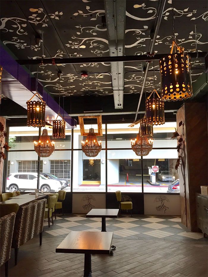 ink-n-ivy-chandeliers