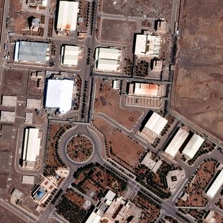 U.S. weighs sending special forces to seize Iran's nuclear stockpile