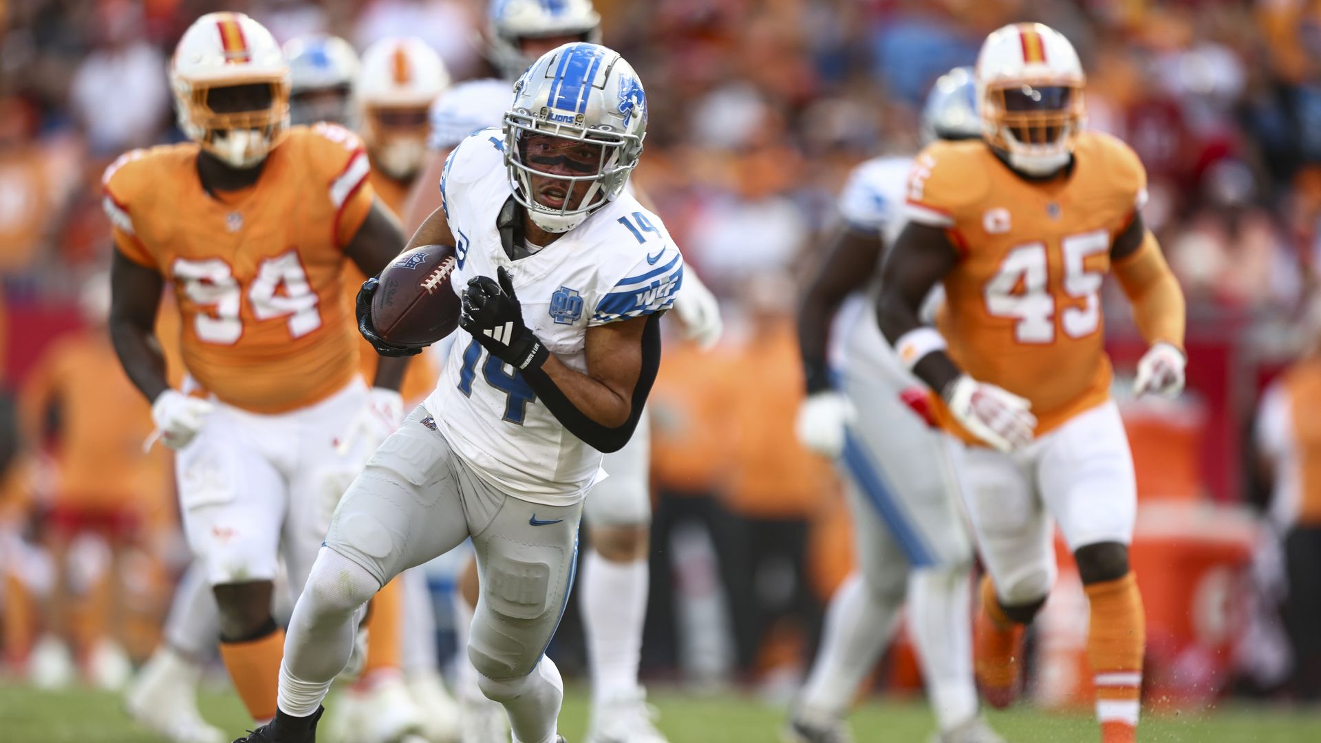 Amon-Ra St. Brown and the Lions easily handled the Creamsicle Bucs back in October.