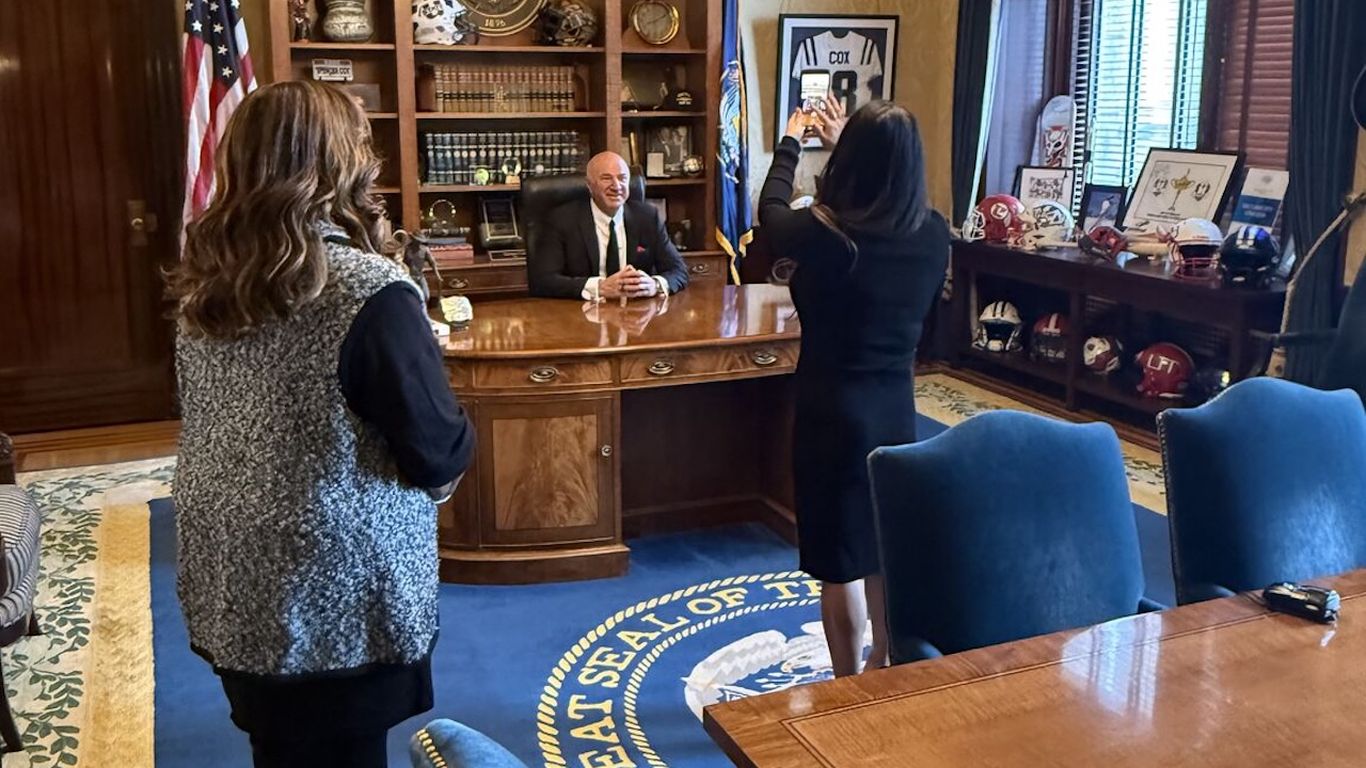 Photo: Kevin O'Leary poses behind the Utah governor's desk