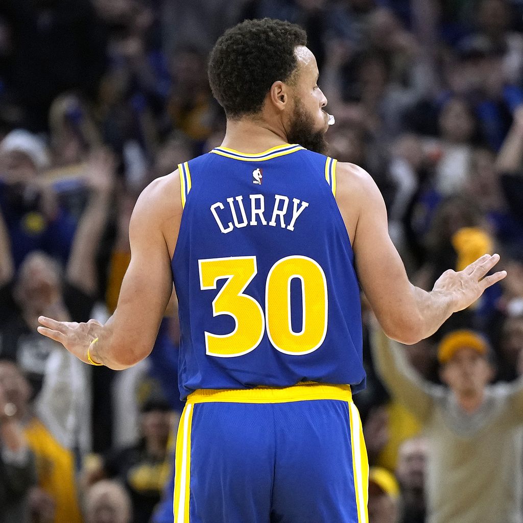 Golden State Warriors Will Move To San Francisco With Six New Uniforms