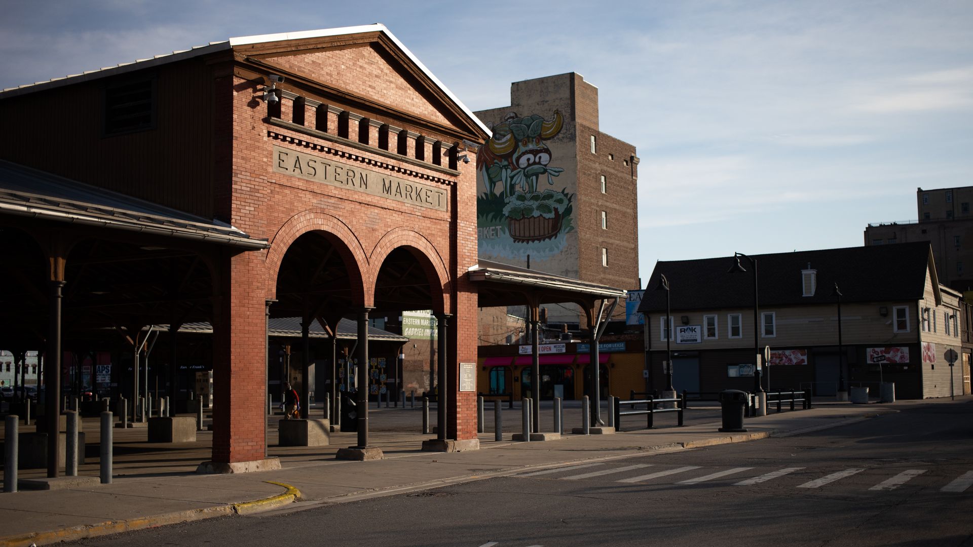 The main Eastern Market shed, covered in red bricks, is shown. 
