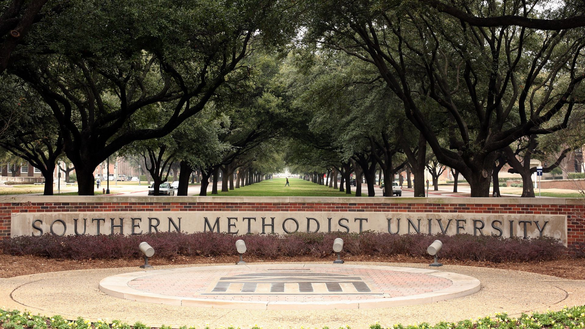 The entrance of Southern Methodist University