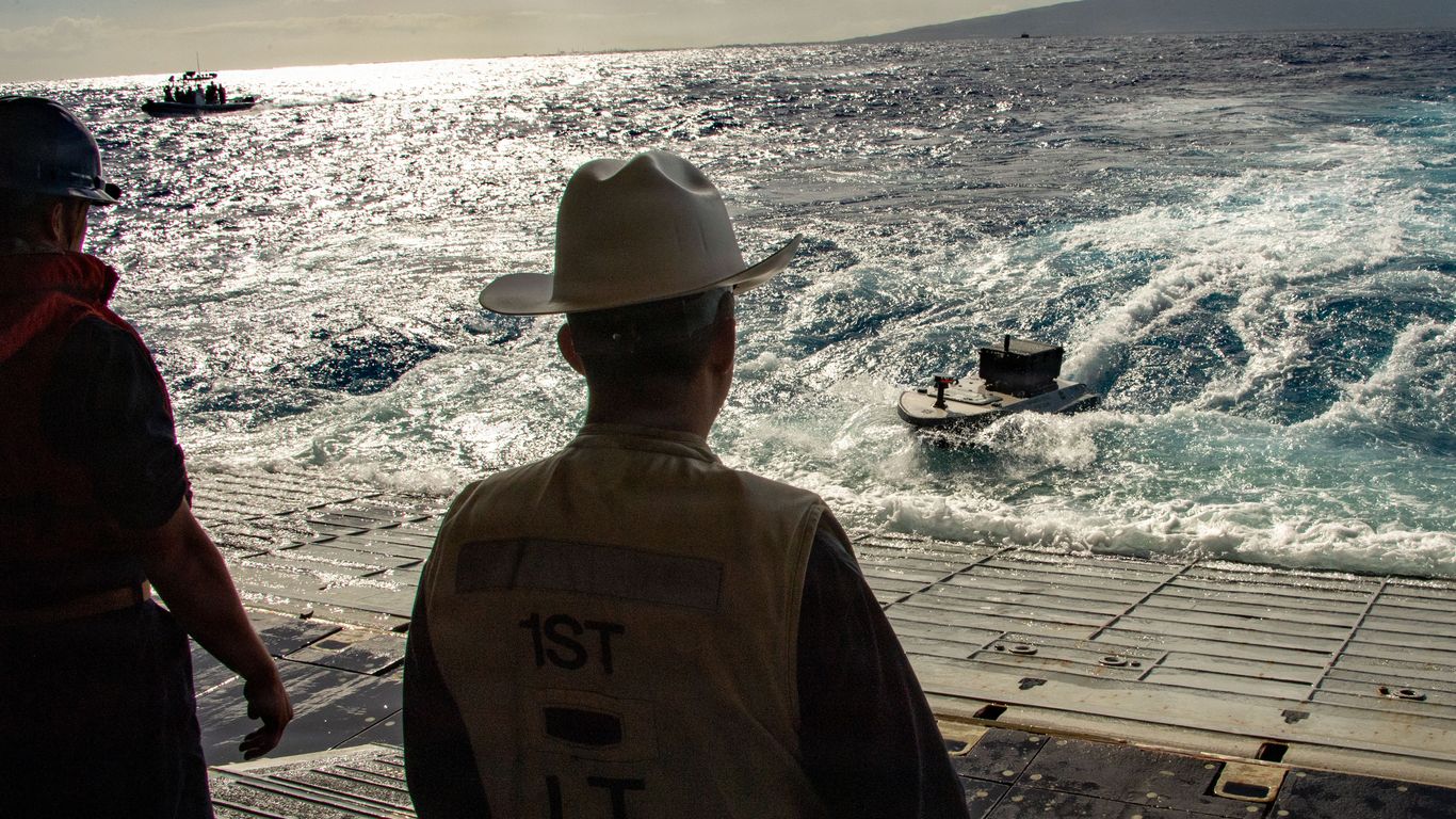 Splash Industries robo-restocks warships at RIMPAC