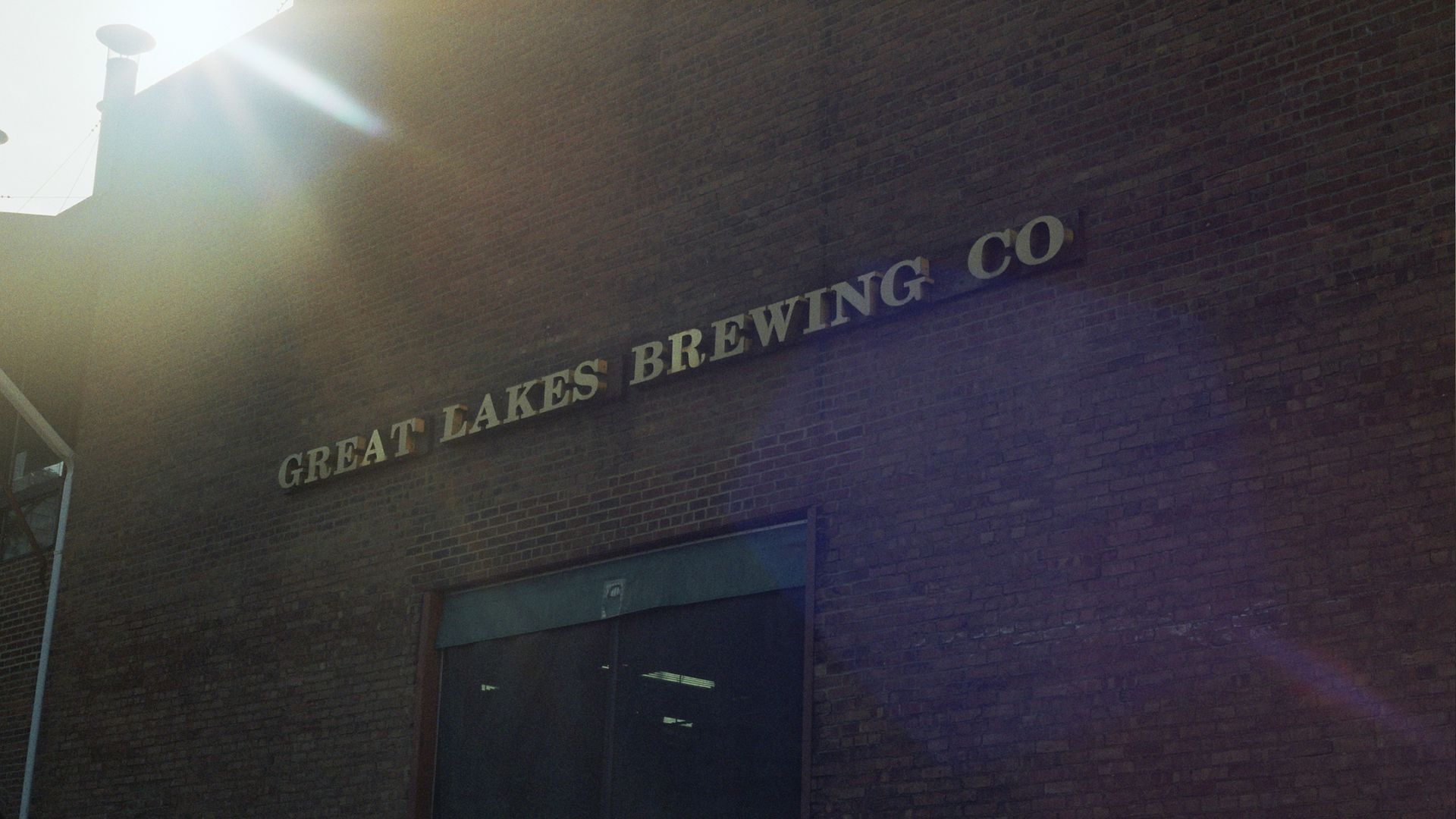 Photo of brick exterior of Great Lakes Brewing Co. production facility in Cleveland 