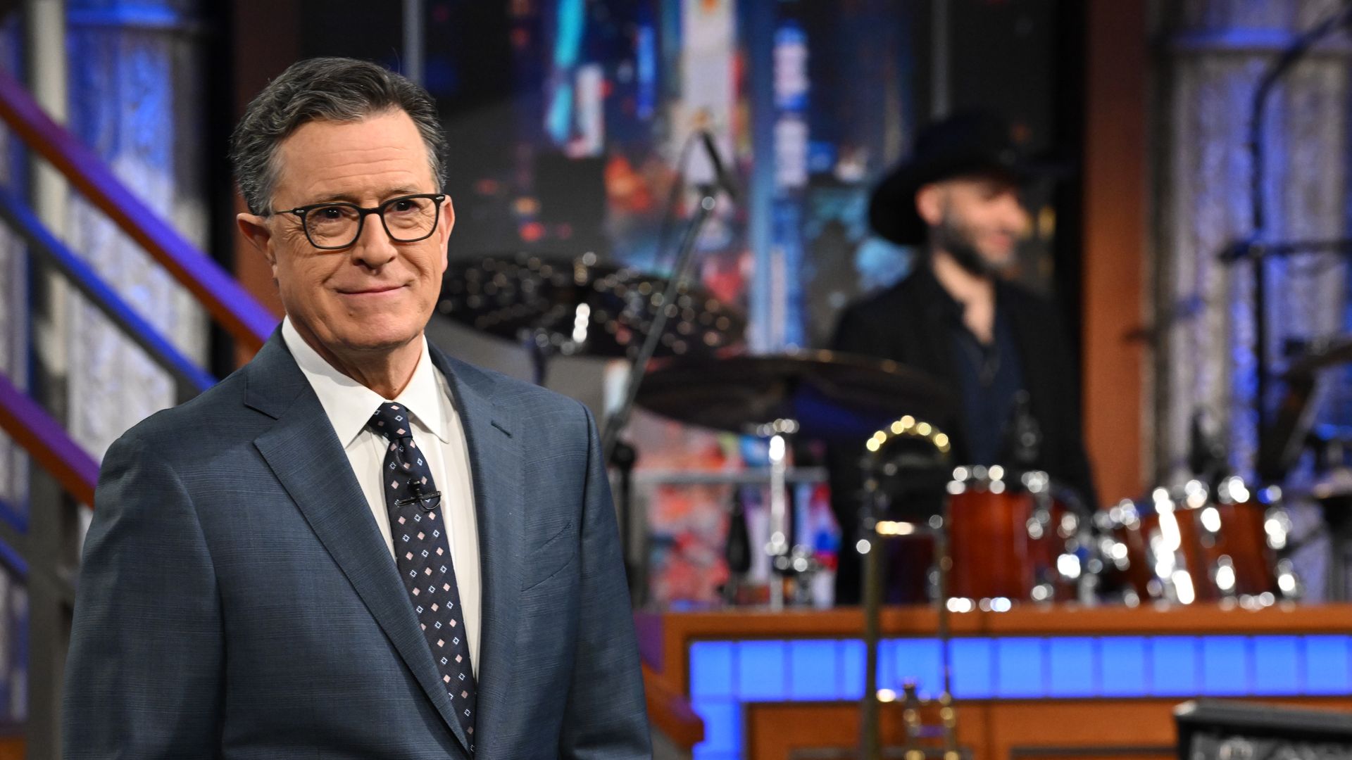 Colbert slams CBS statement, accuses Paramount of not standing up to ...