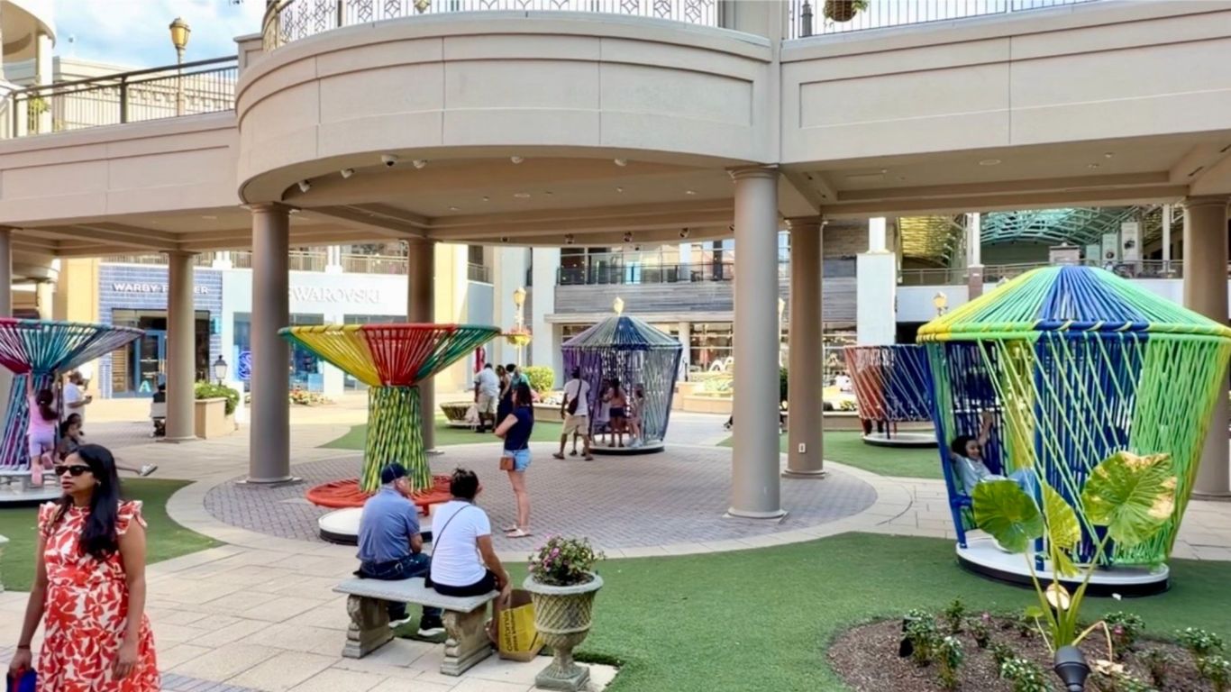 Giant spinning tops are drawing families to Short Pump Mall