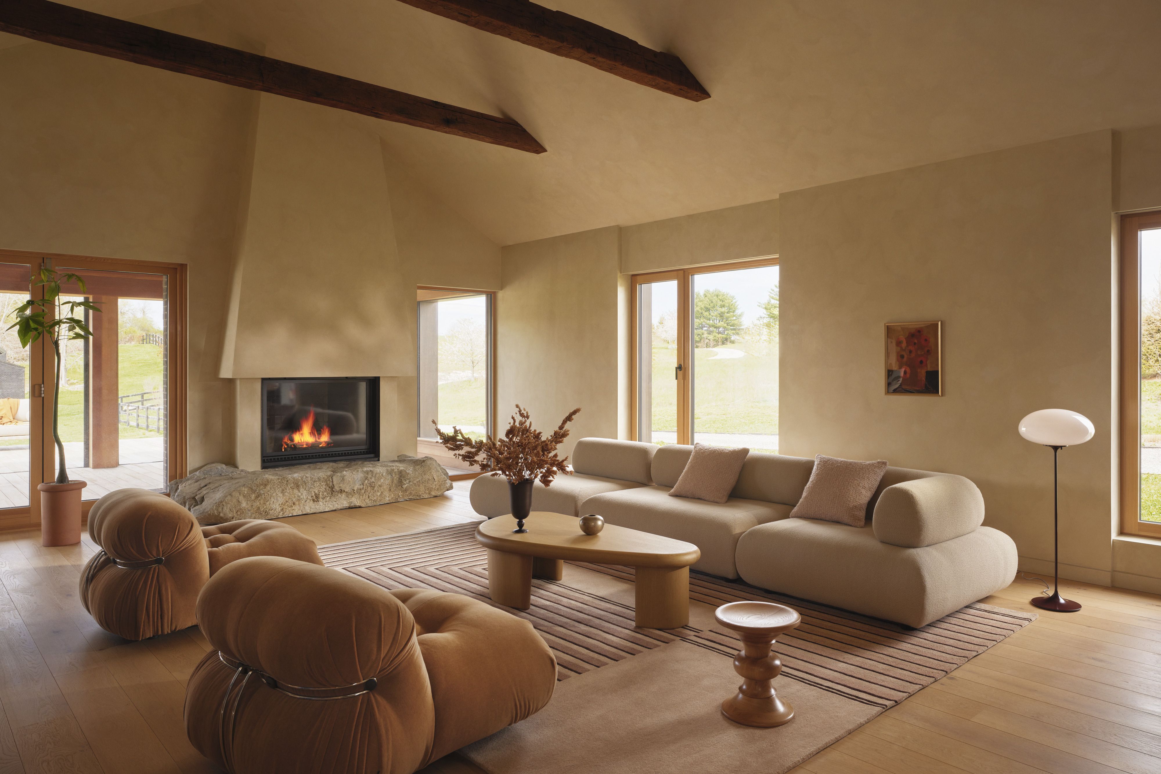 axios.com - Zachery Eanes - North Hills has added another furniture retailer in Design Within Reach
