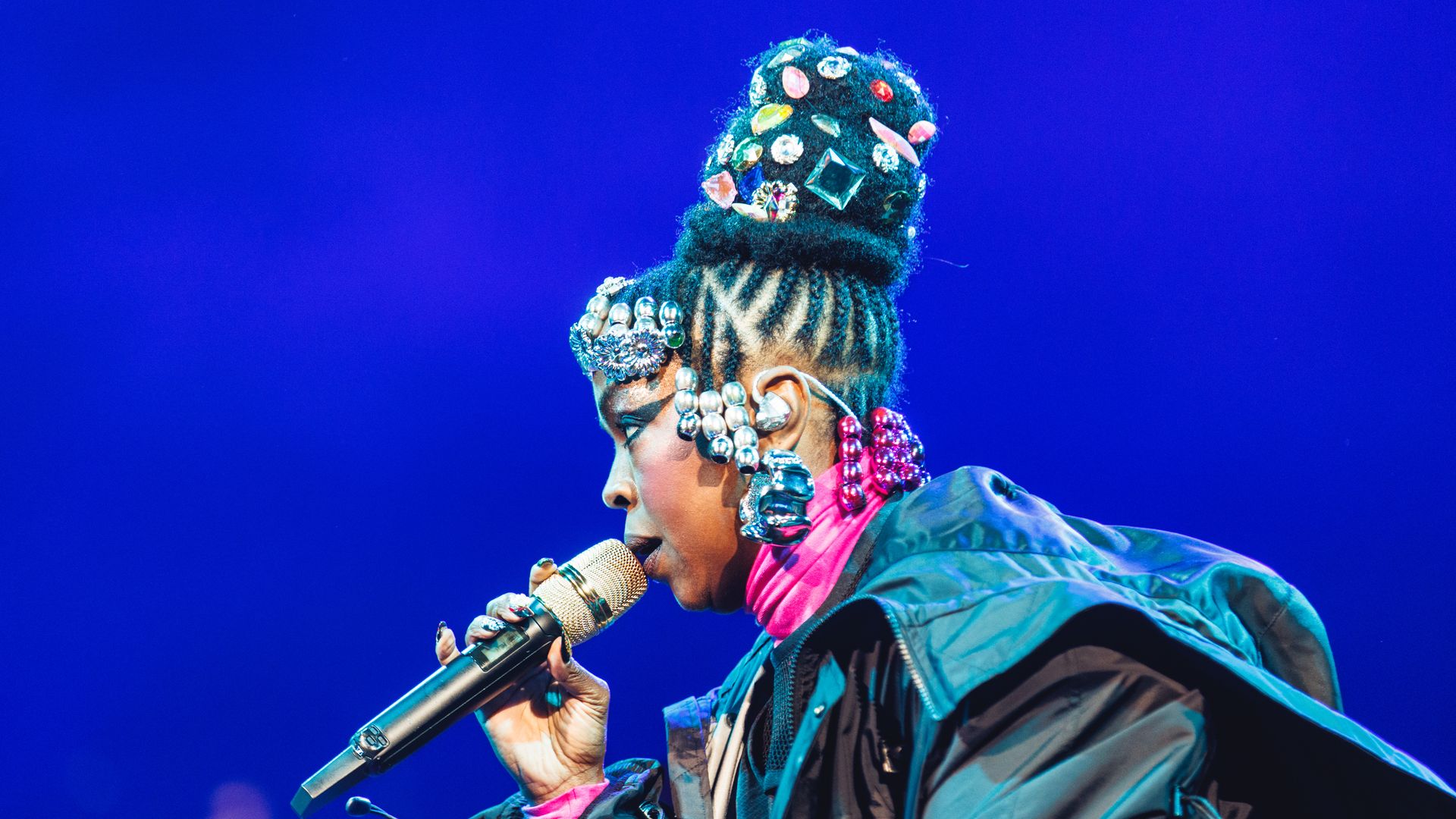 Lauryn Hill of The Fugees performs during the 25th Anniversary of "The Miseducation of Lauryn Hill" Tour at Scotiabank Arena on October 26, 2023 in Toronto, Ontario. (Photo by Mathew Tsang/Getty Images)