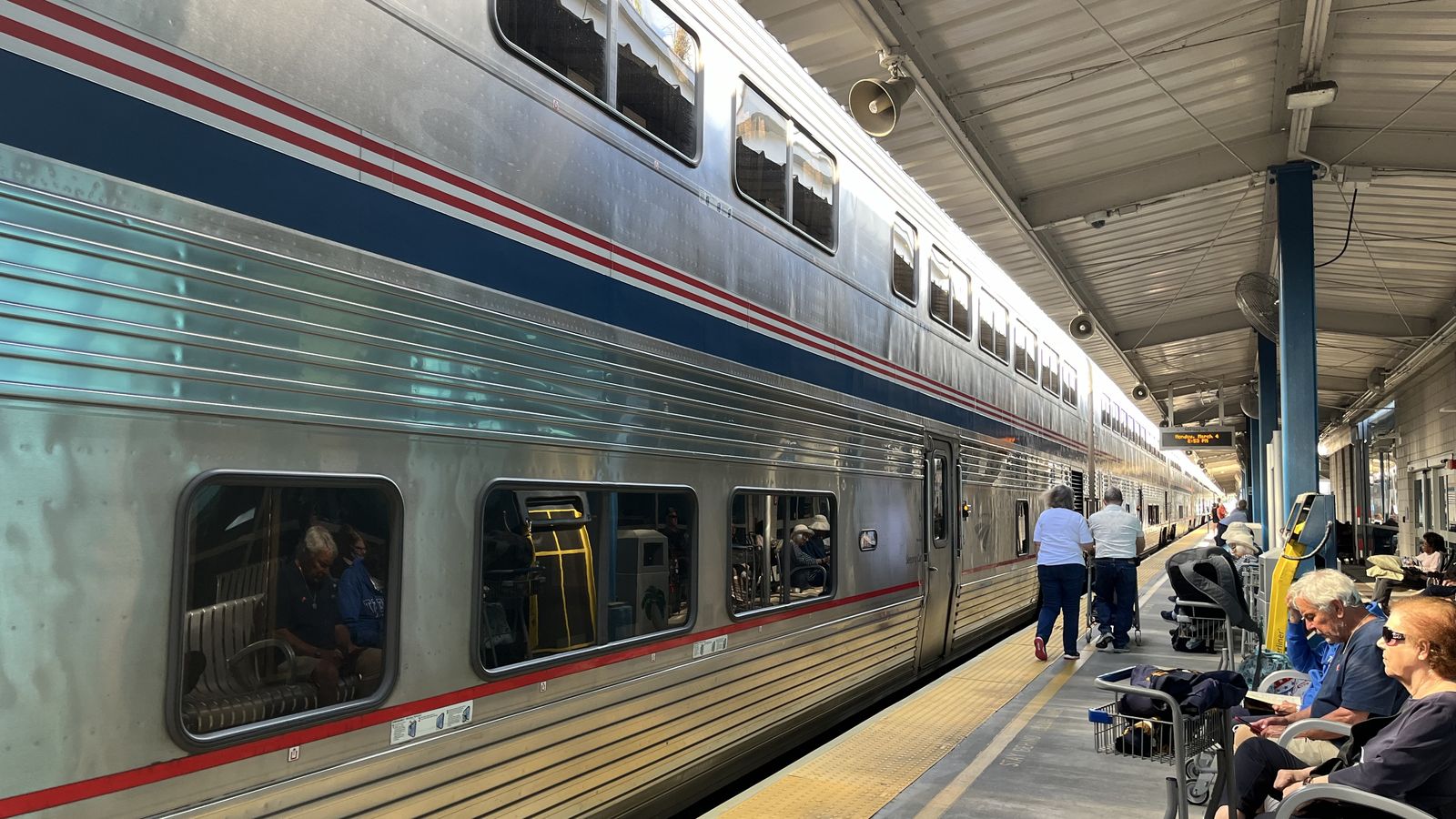 Amtrak Auto Rack Amtrak Auto Train is picking up more passengers - Axios Miami