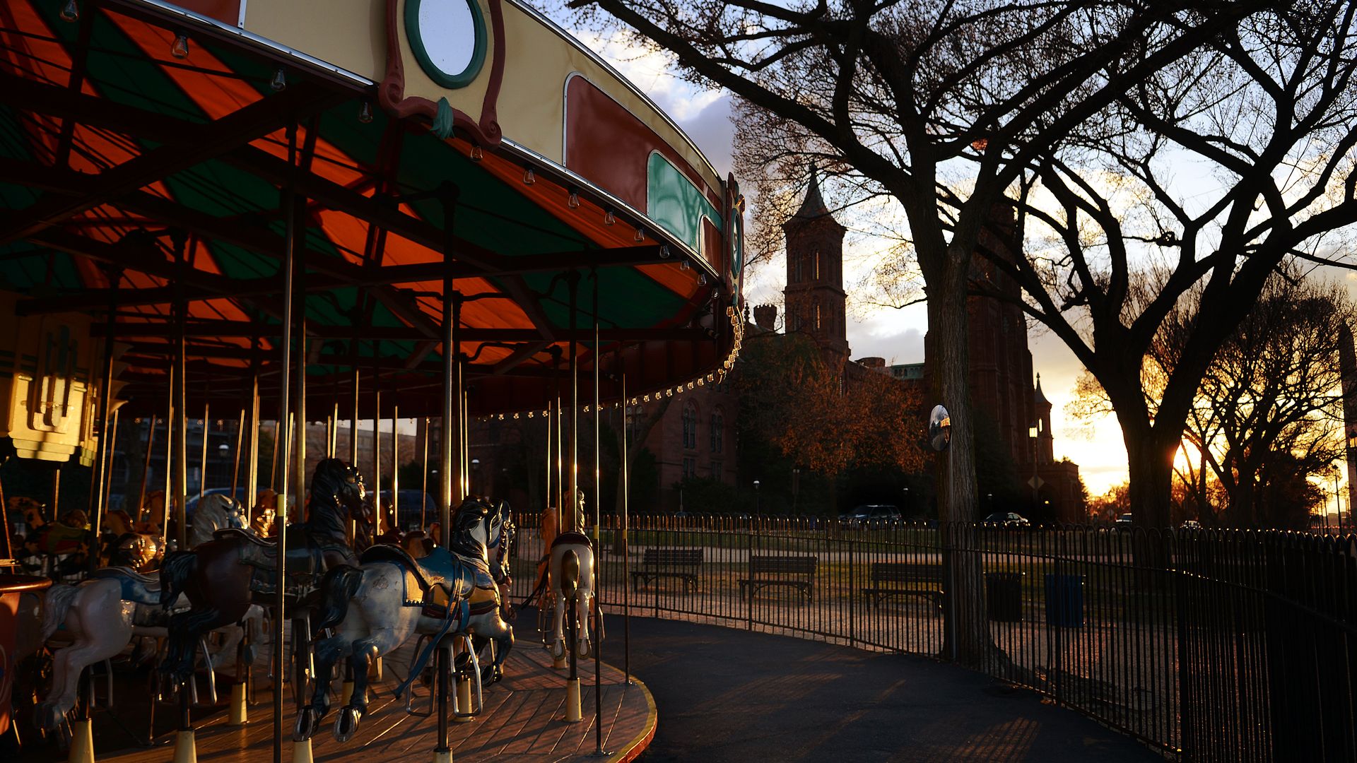 The carousel during sunset 