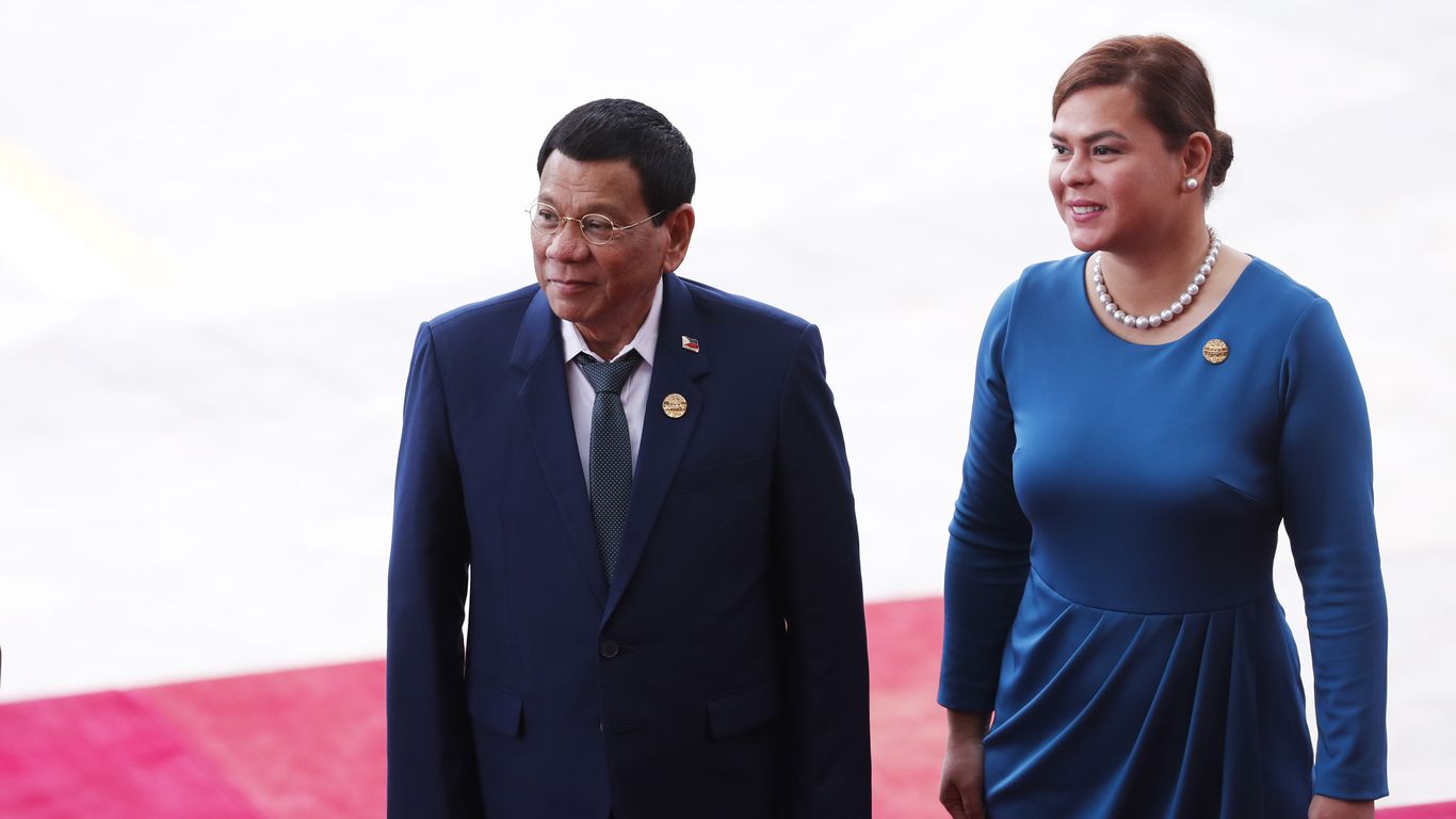 Duterte warns his daughter that the presidency “is not for women”