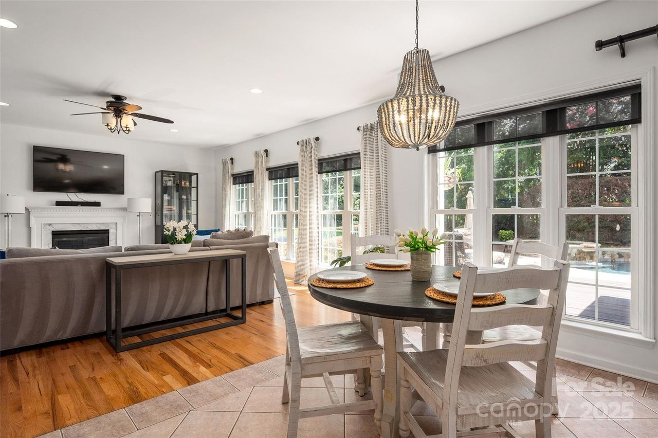 houses for sale with a pool in charlotte