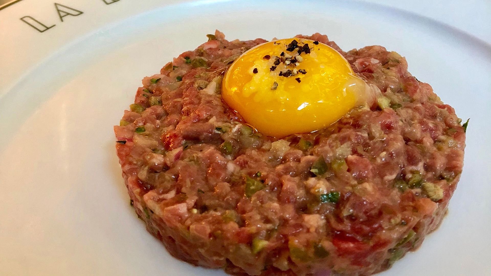 la-belle-helene-french-restaurant-charlotte