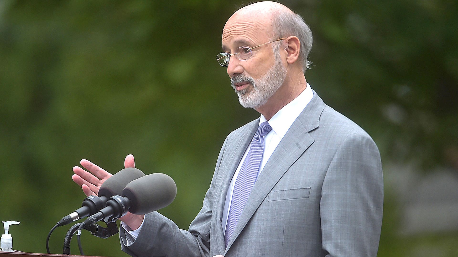 Pennsylvania Gov. Tom Wolf (D) speaking in Malvern in October 2020.