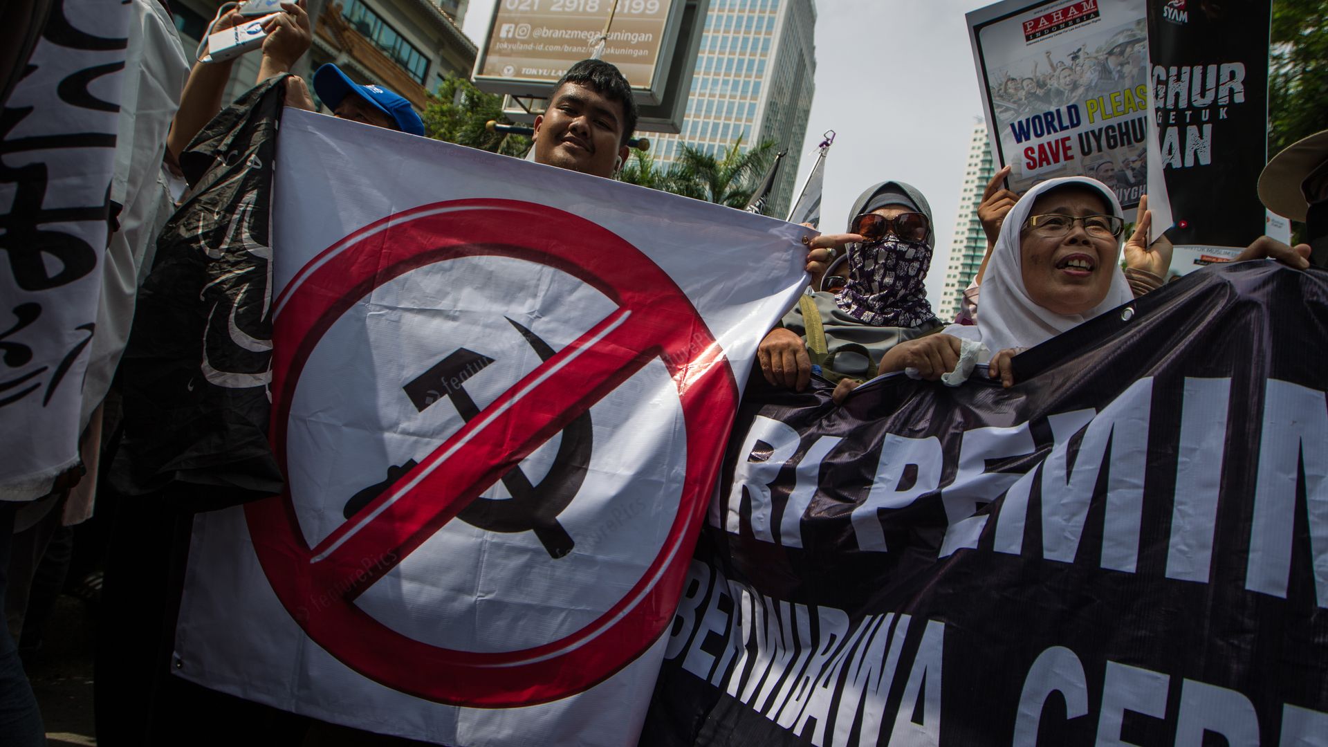 Indonesian Muslims protest China's detention of Uighurs