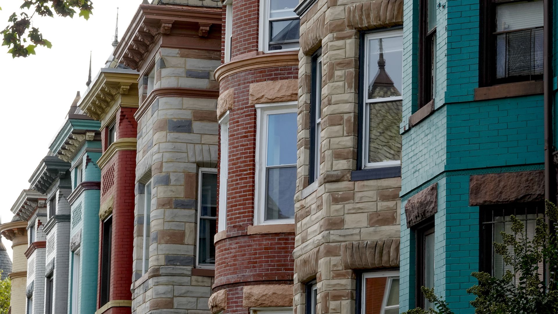 A photo showing a block of rowhouses in Washington, D.C.