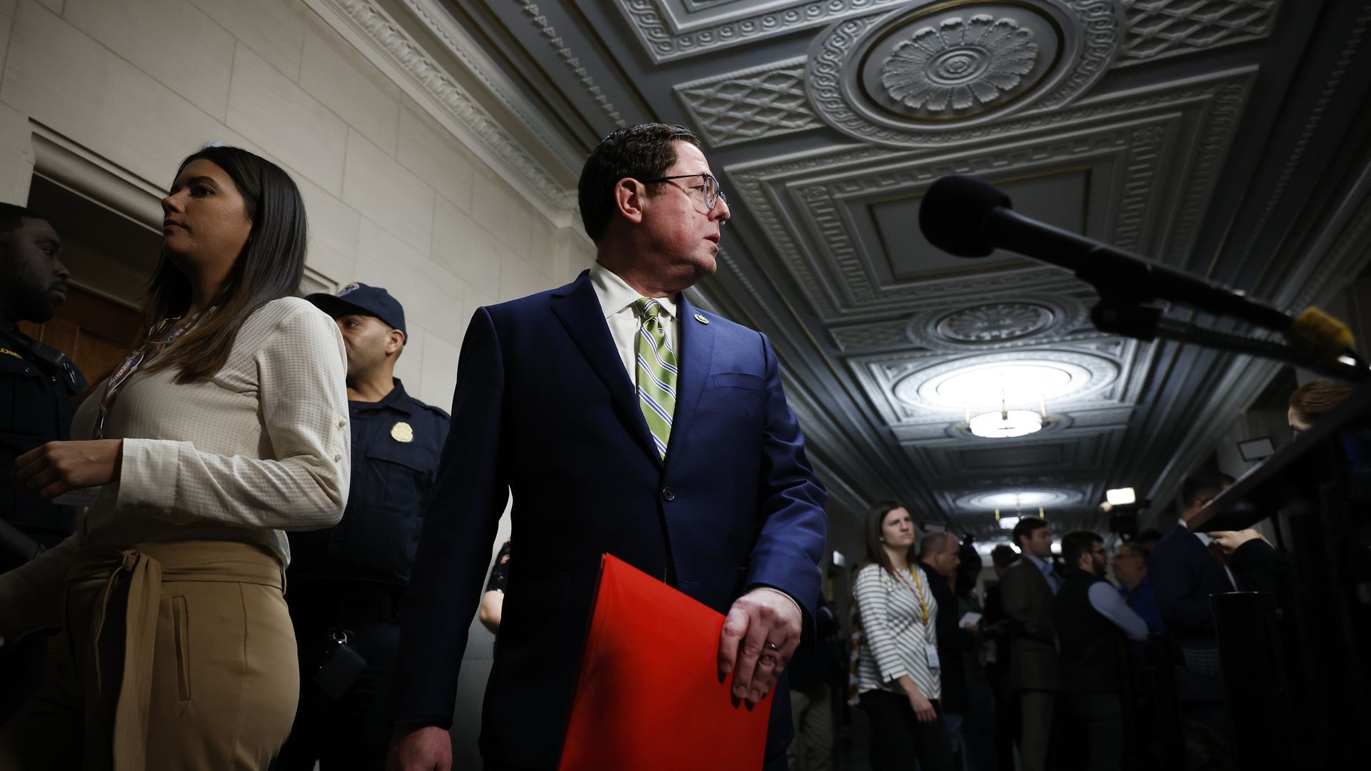 House votes to overturn SEC guidance on crypto custody