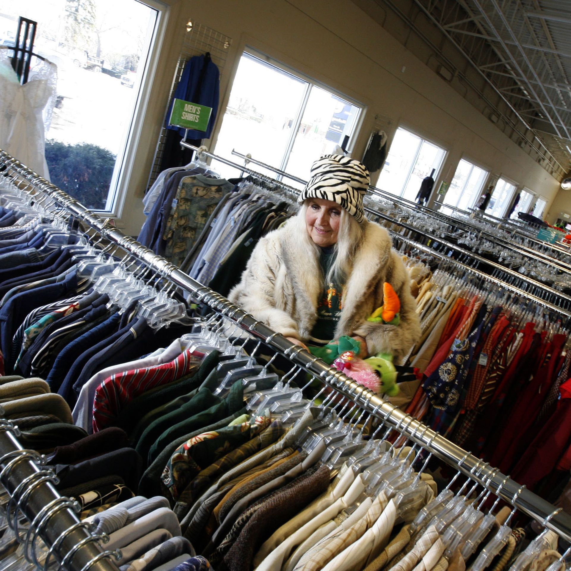 Axios readers share their fave secondhand shops 