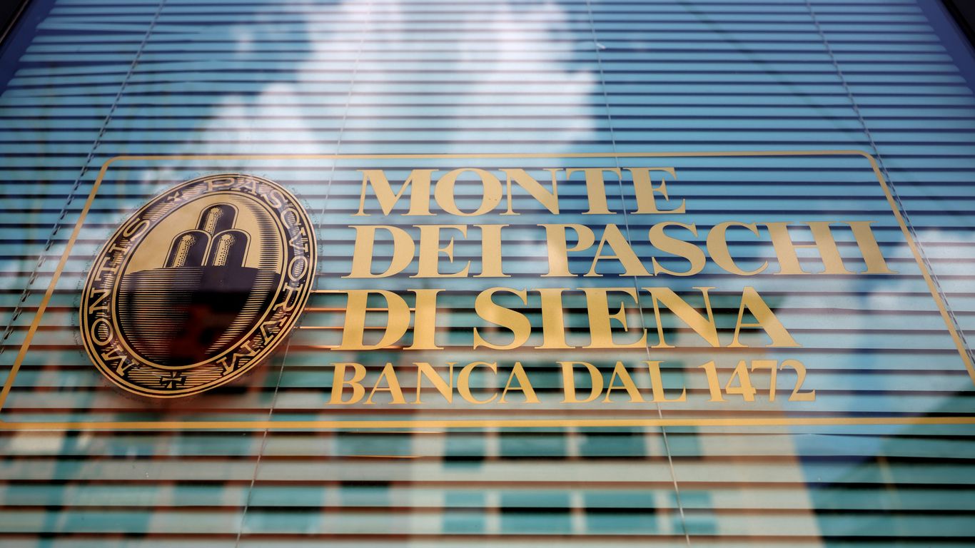 Italian bank turns the M&A tables with $40 billion bid