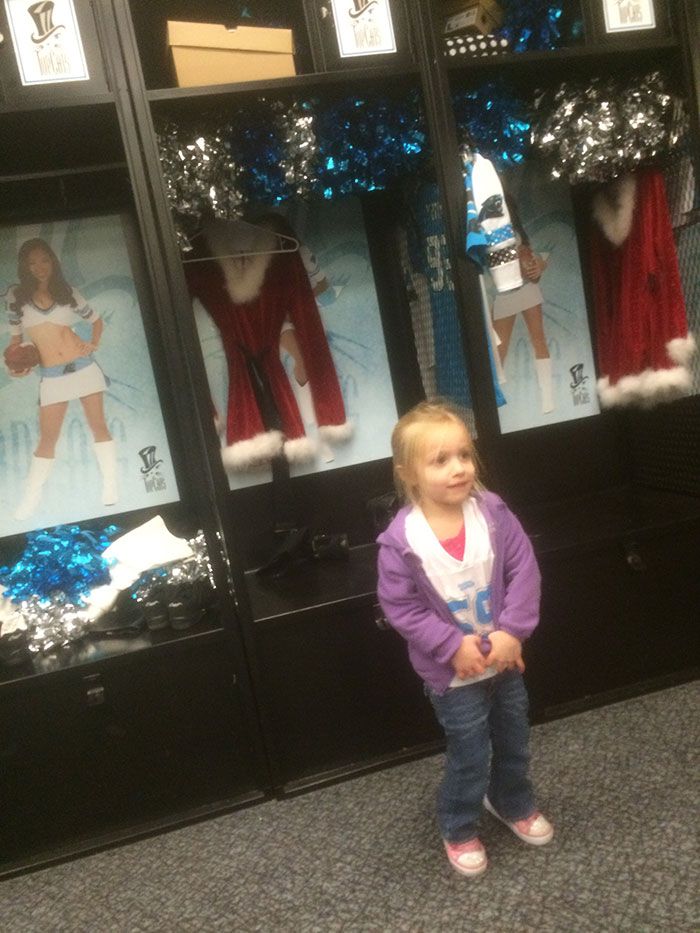 Little girl in Top Cat's locker room
