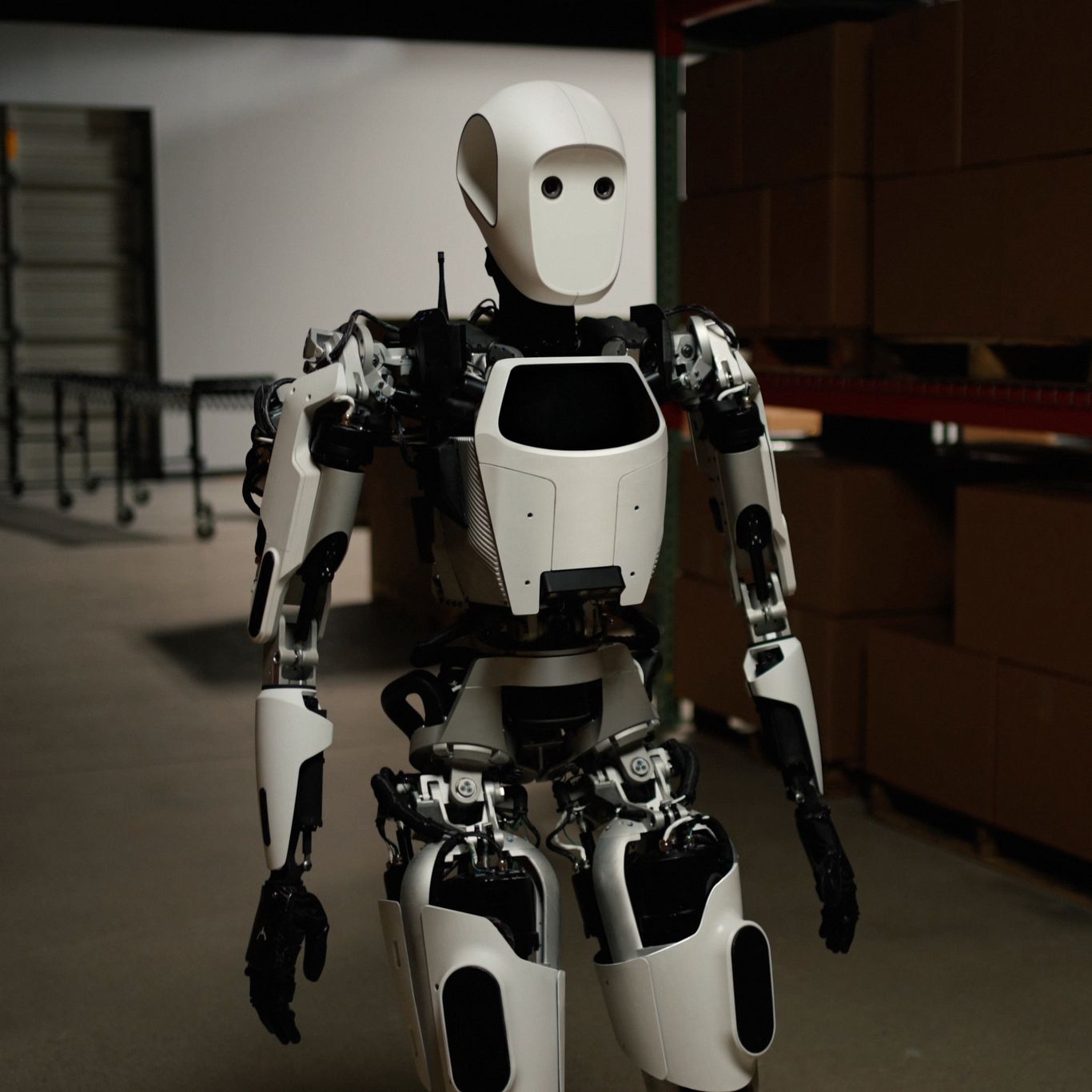 Humanoid robot says she can 'lead better than humans