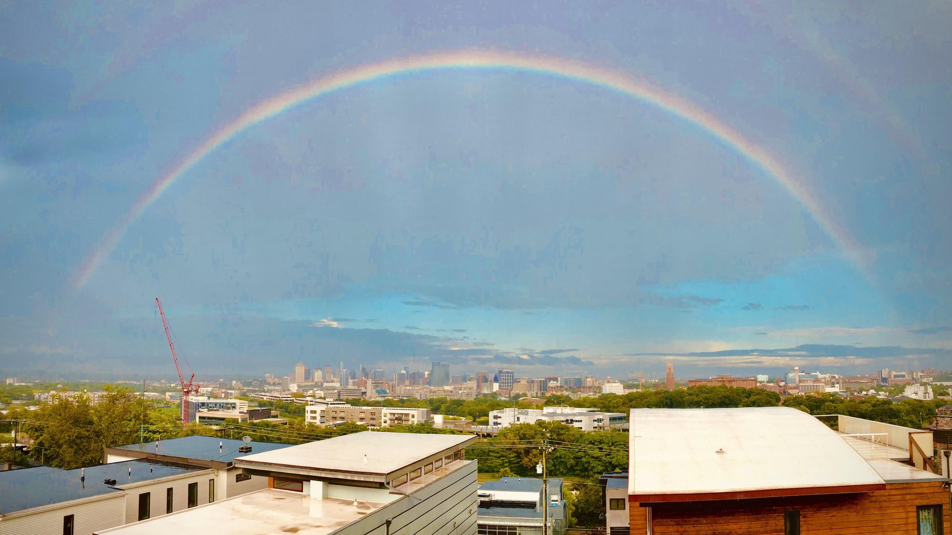 Image of a rainbow over the Nashville skyline.