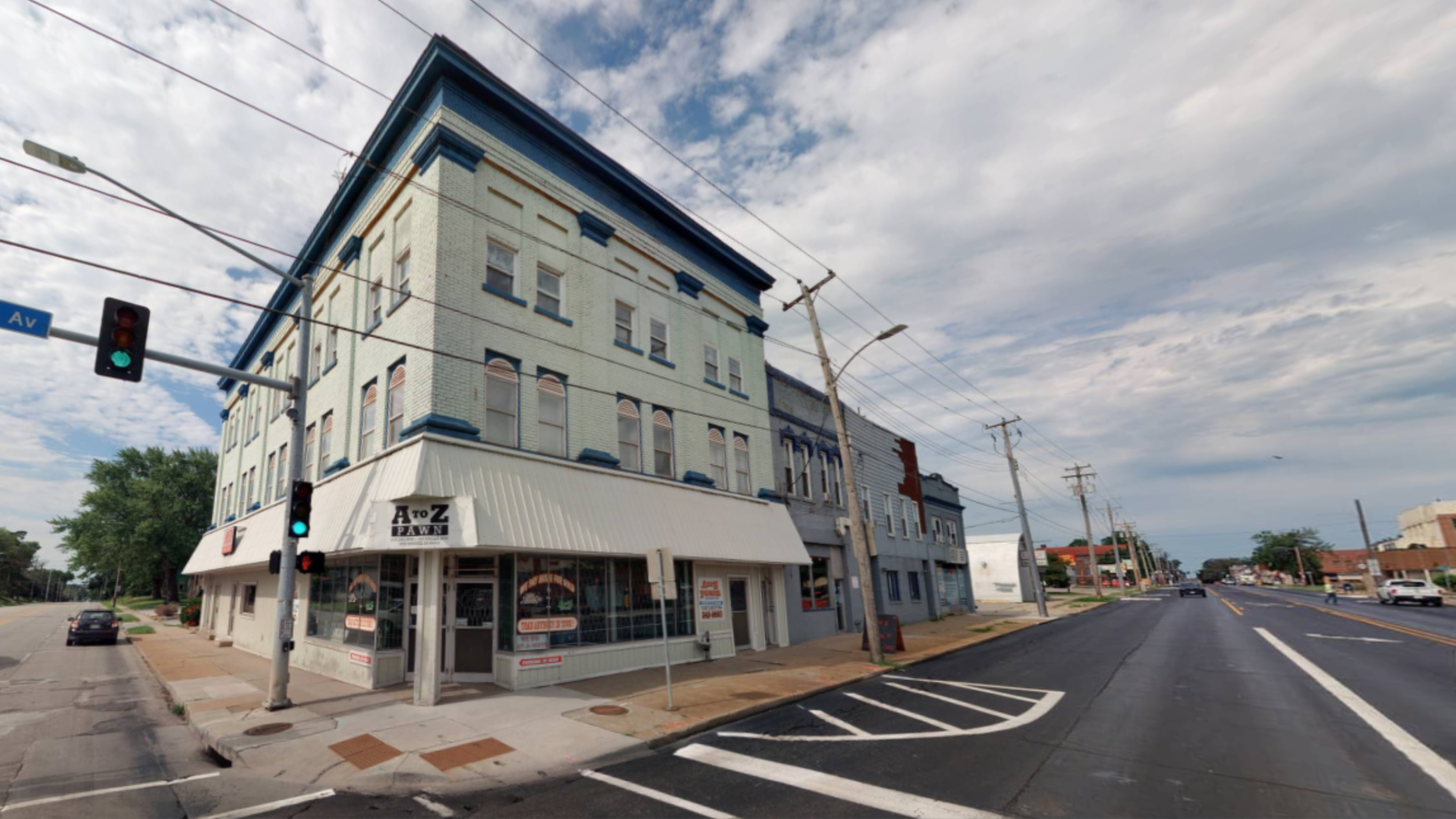 A photo of the IOOF hall.