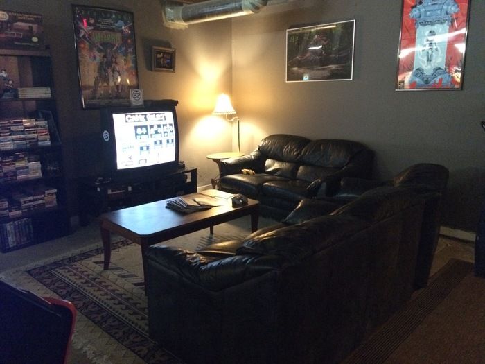 abari game bar living room