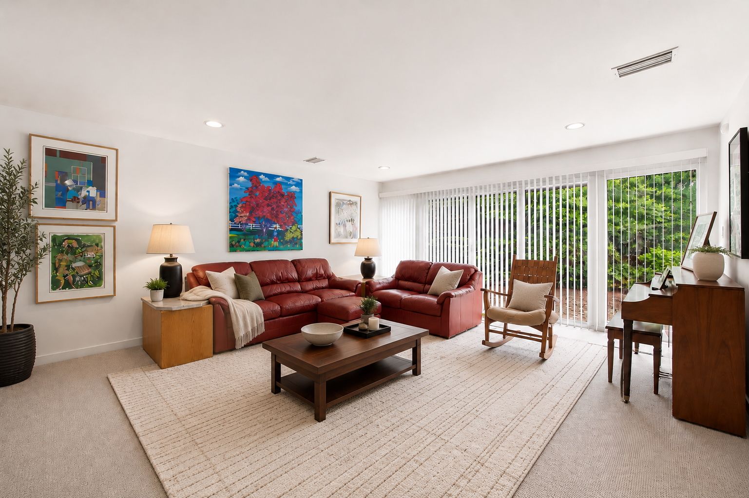 Former US congressman lists Uptown townhome for sale