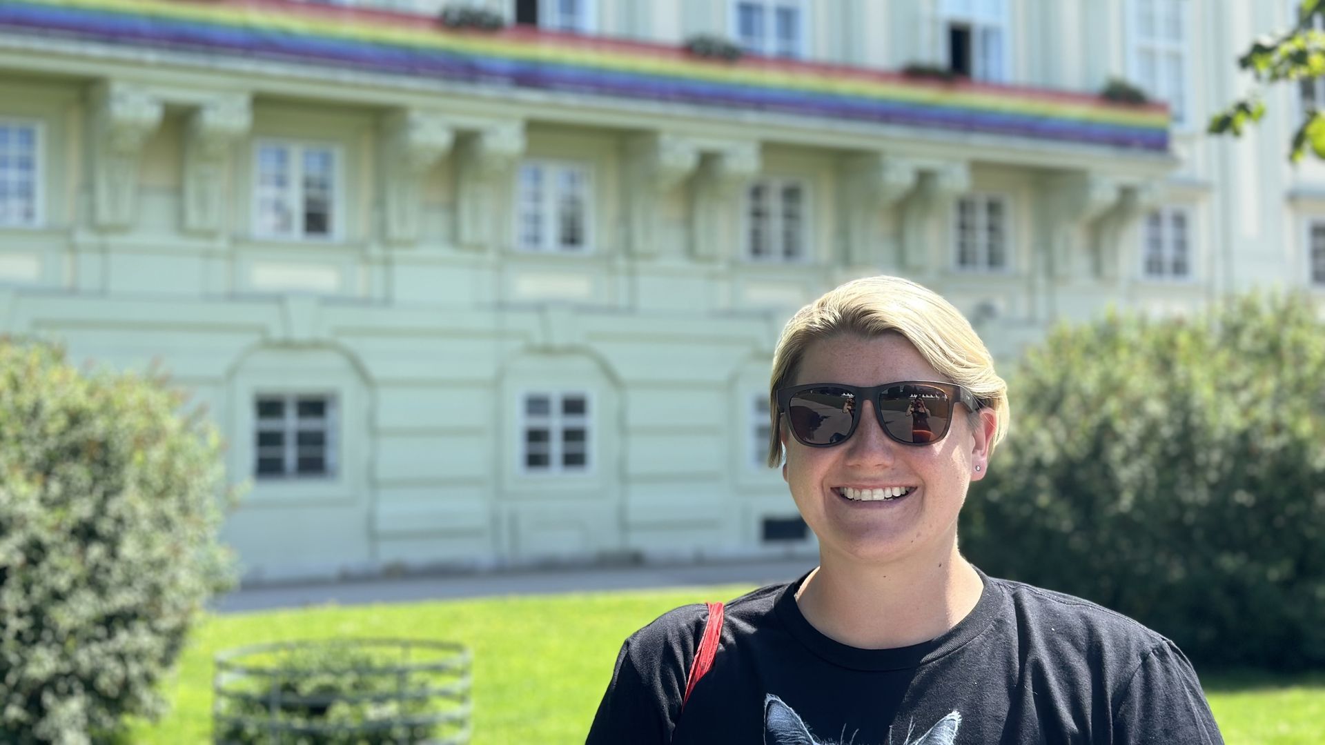 Val in front of Des Moines City Hall