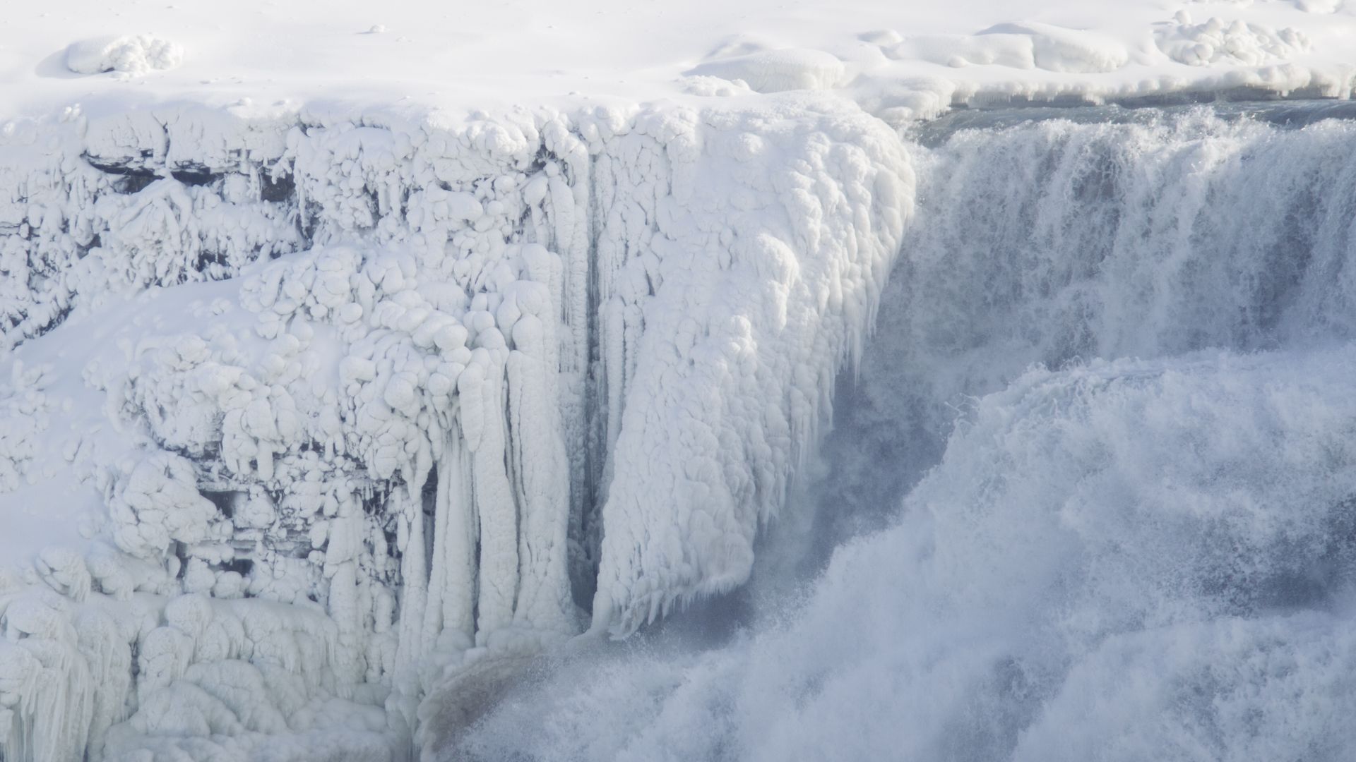 Niagara Falls, frozen