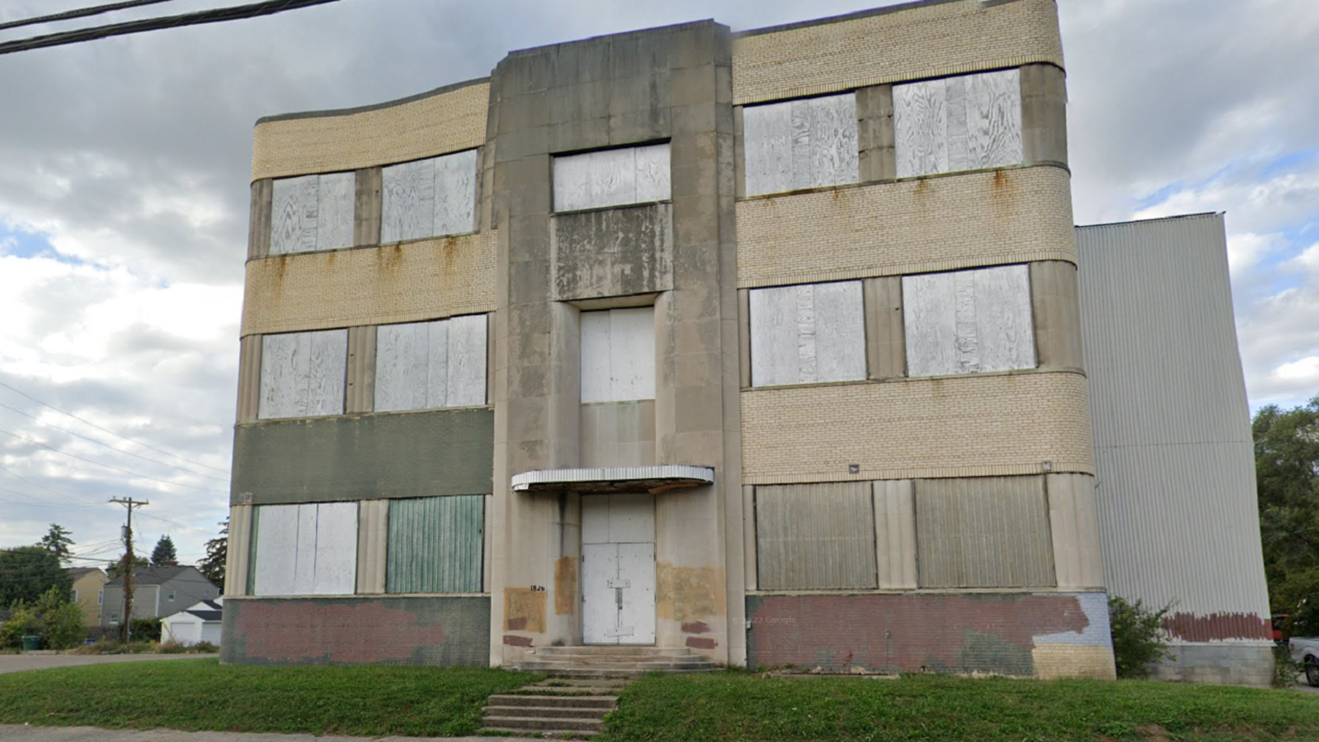 The former Farm Crest Bakeries Building in Columbus. 