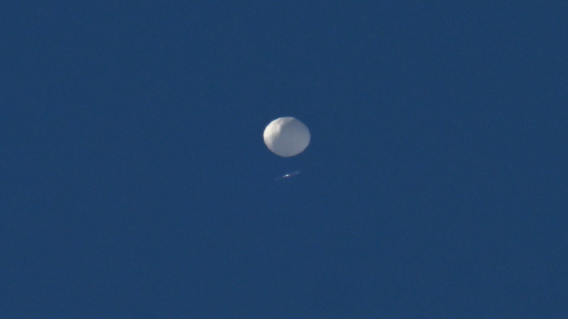 Chinese spy balloon flies above in Charlotte NC, United States on February 04, 2023