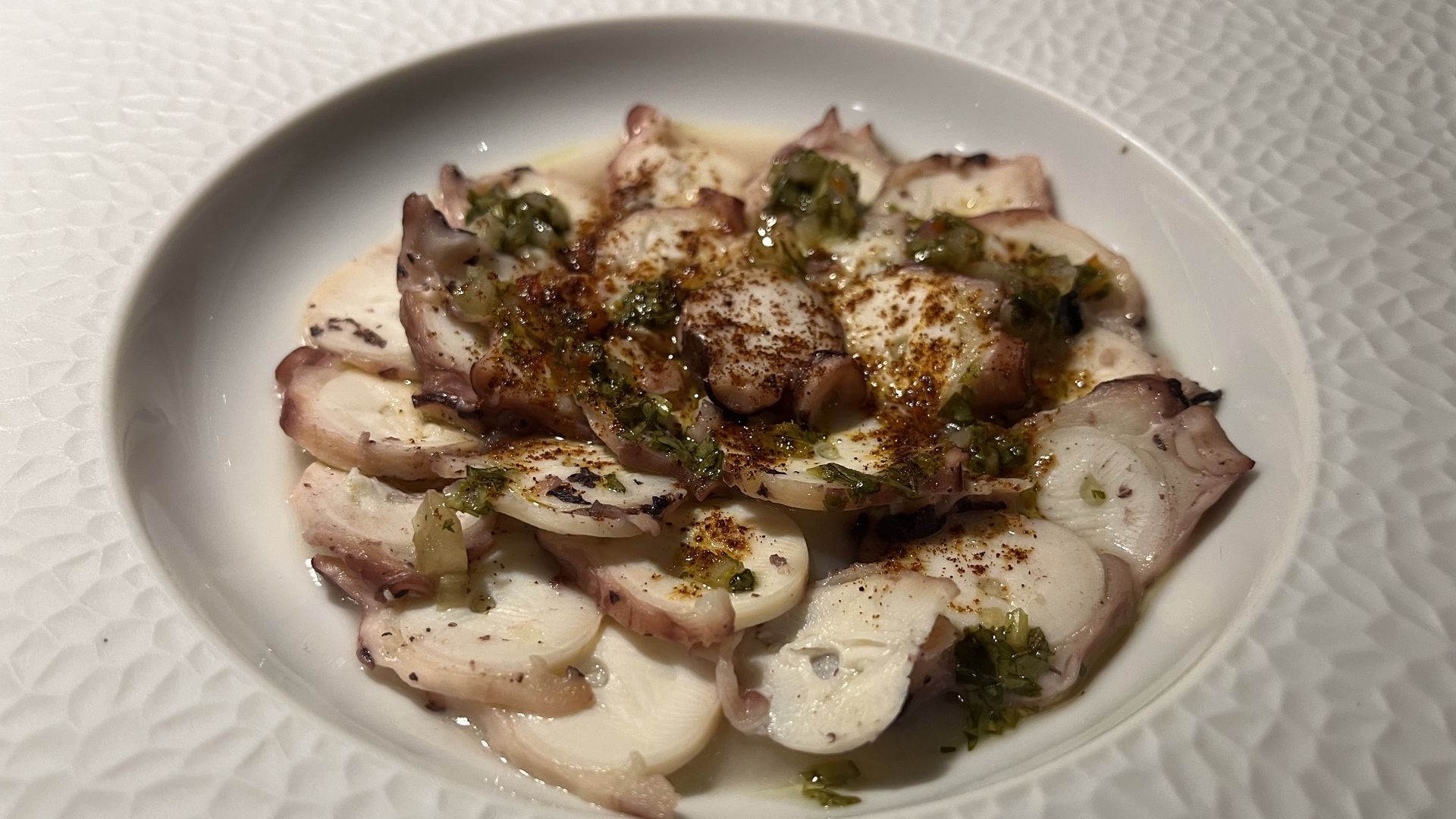 A plate of grilled octopus.