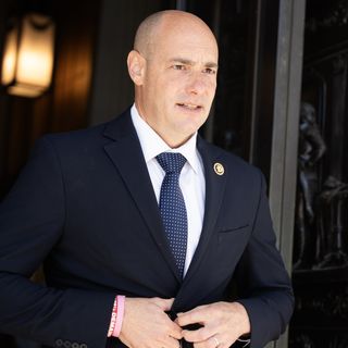 House Democrats clamp down on defections ahead of new Iran war powers vote