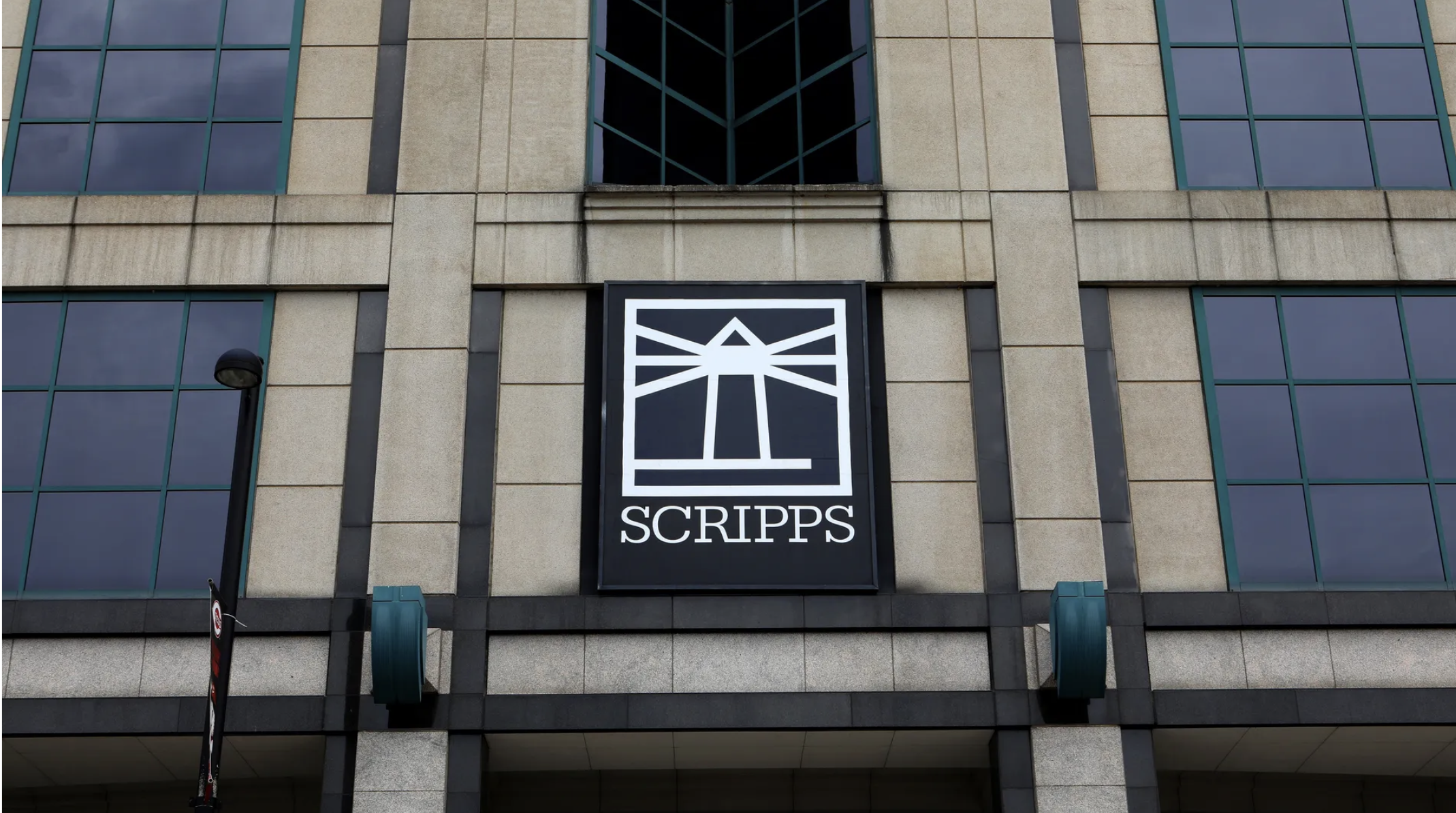 axios.com - Sara Fischer - Scripps adopts poison pill to thwart Sinclair takeover attempt