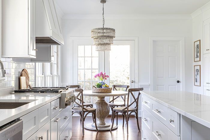 Carolina Charm Home Tour Breakfast Nook (1)