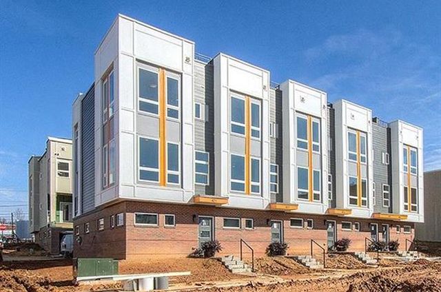 516 Sedgefield Park Drive exterior