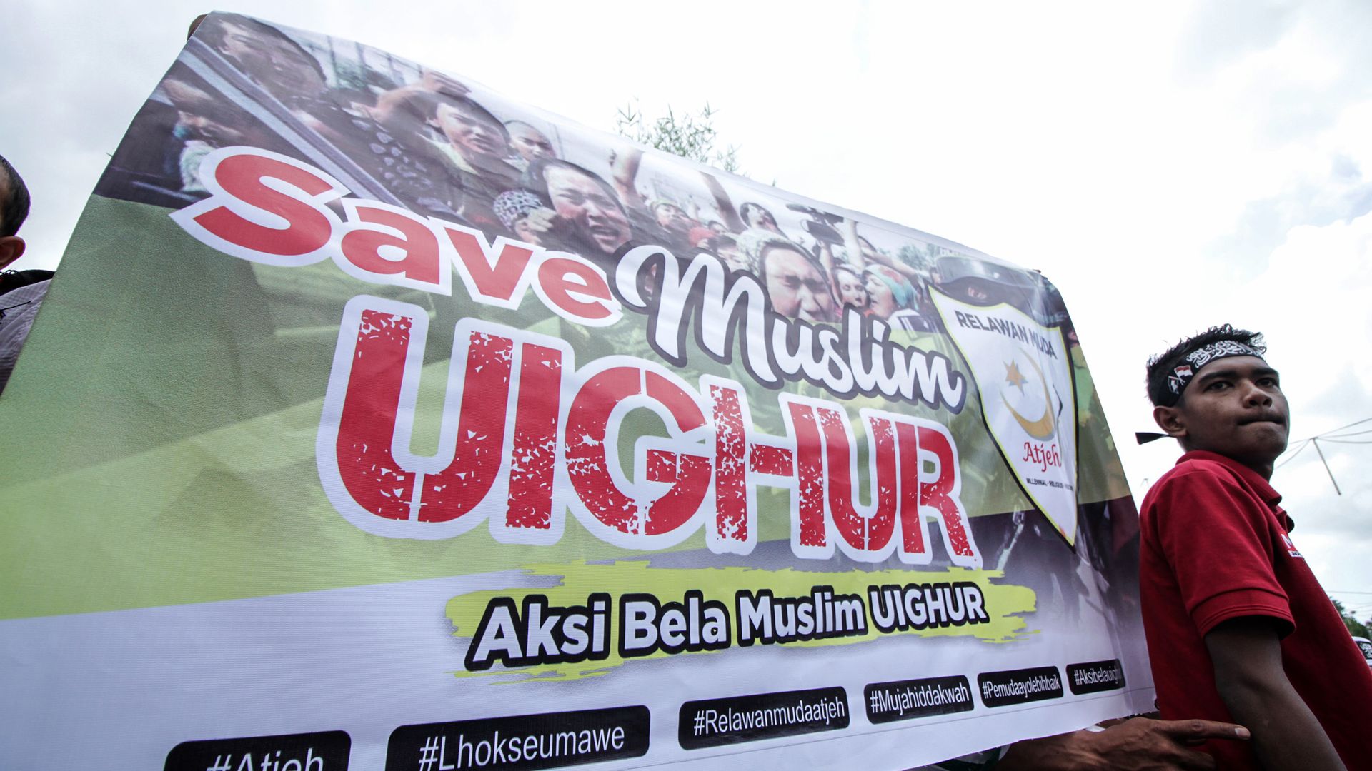 Save Muslim Uighur sign