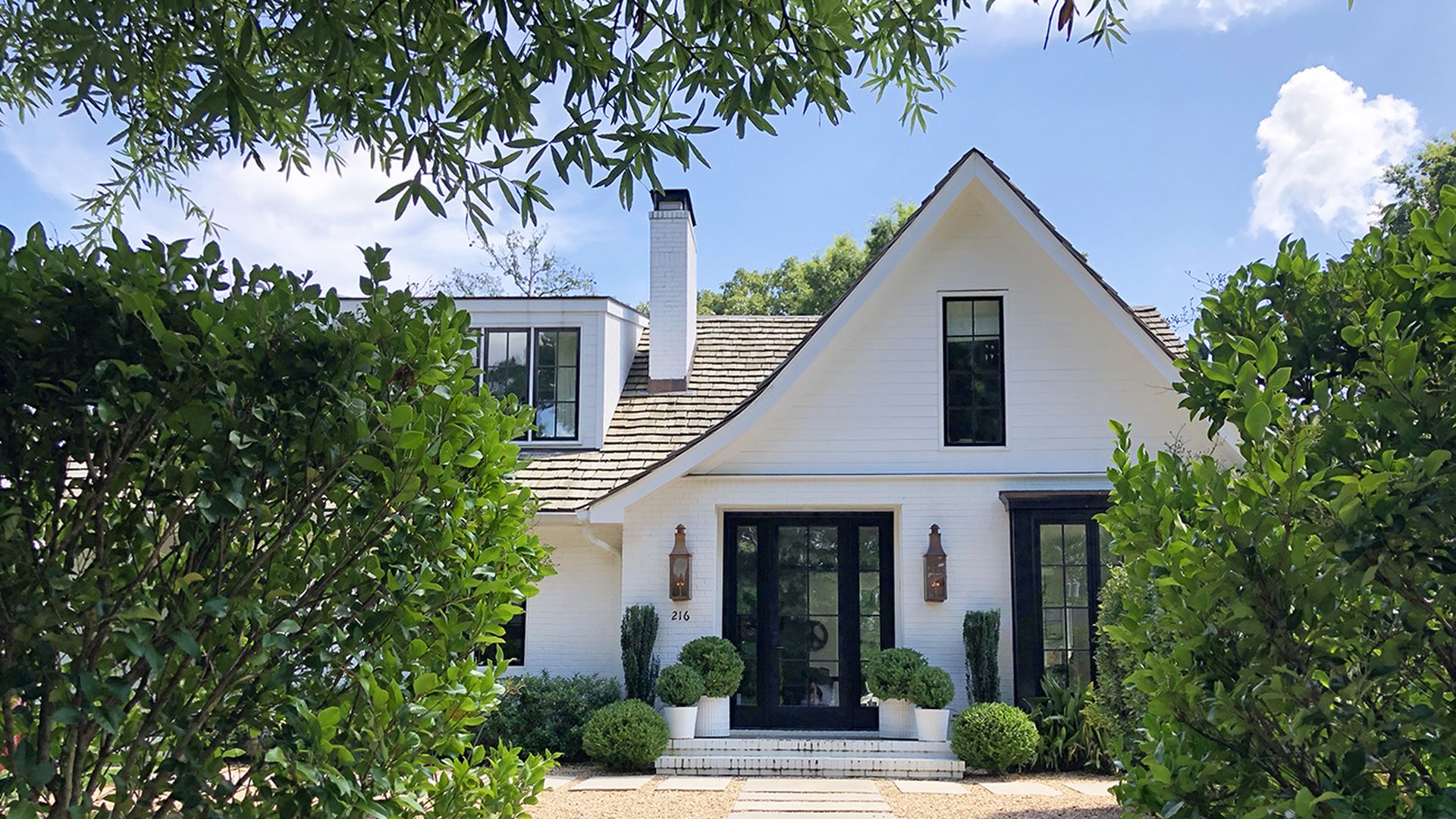 216 cottage place