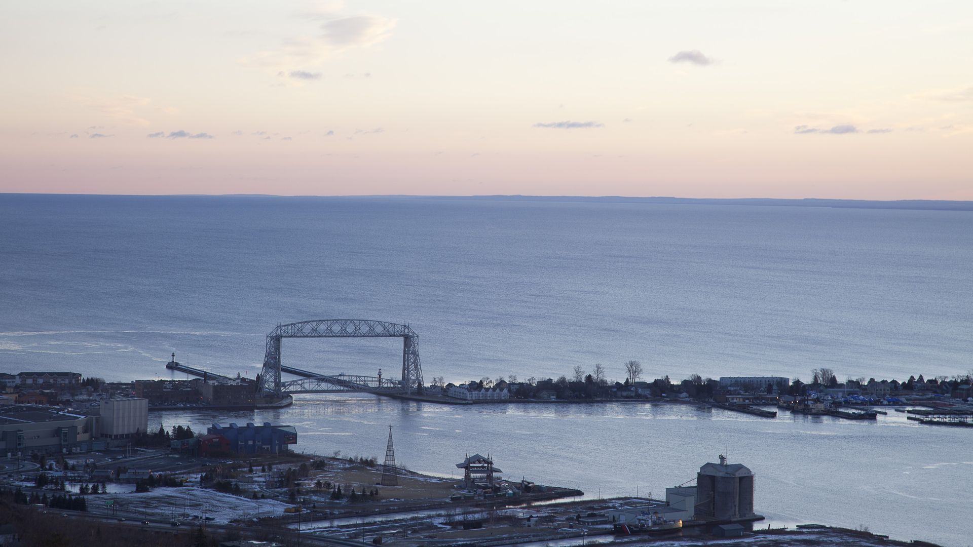 An aerial view of the Duluth Aerial Lift Bridge with Park Point on the right 