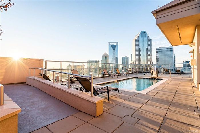 222 S Caldwell St #1811 pool and views