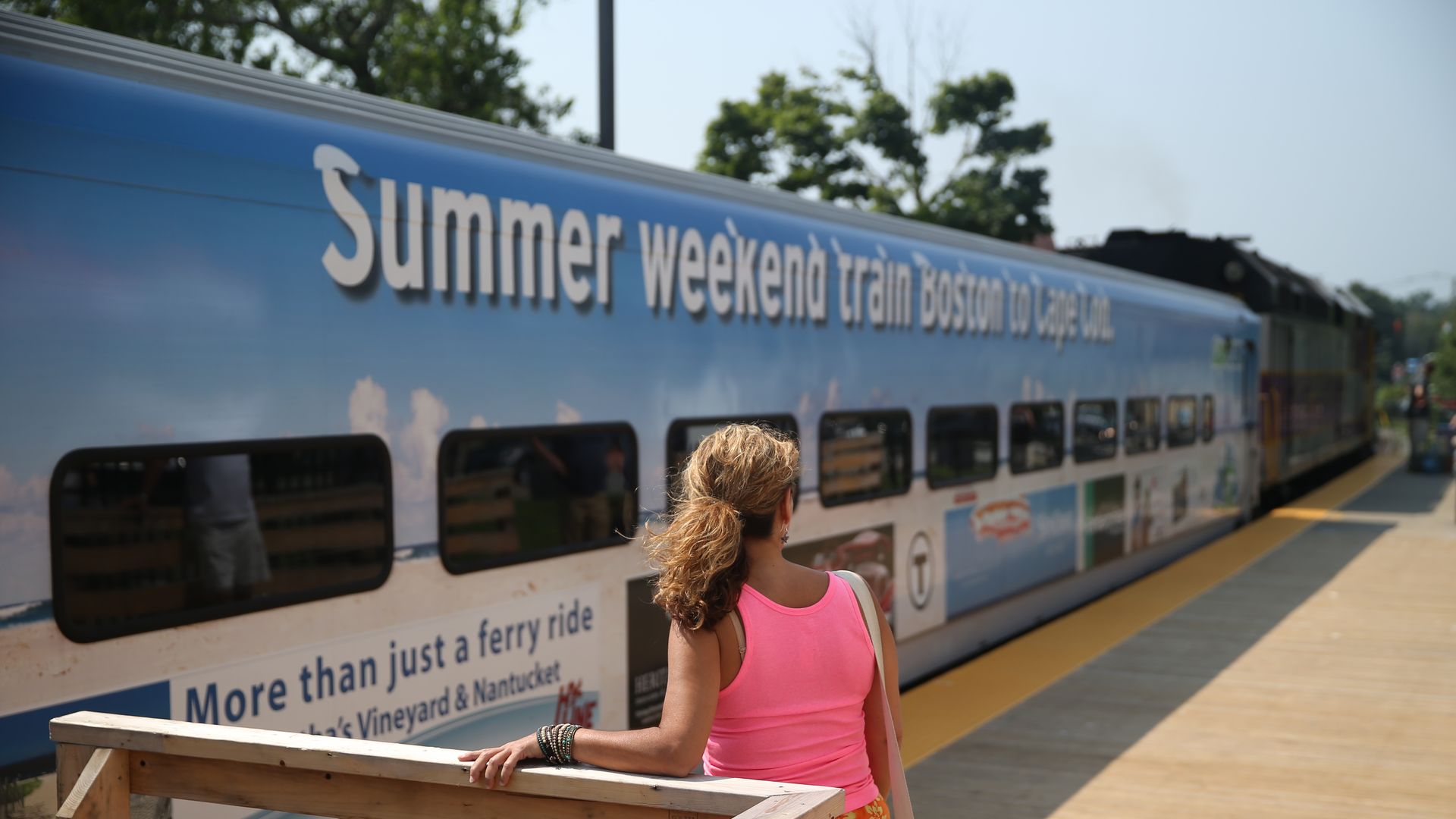 Cape train offers $10 round trip from Boston to Hyannis in June - Axios  Boston