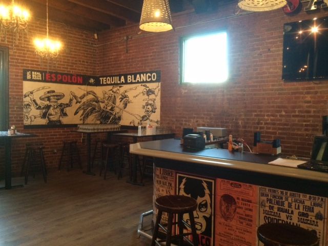 bar area hot taco
