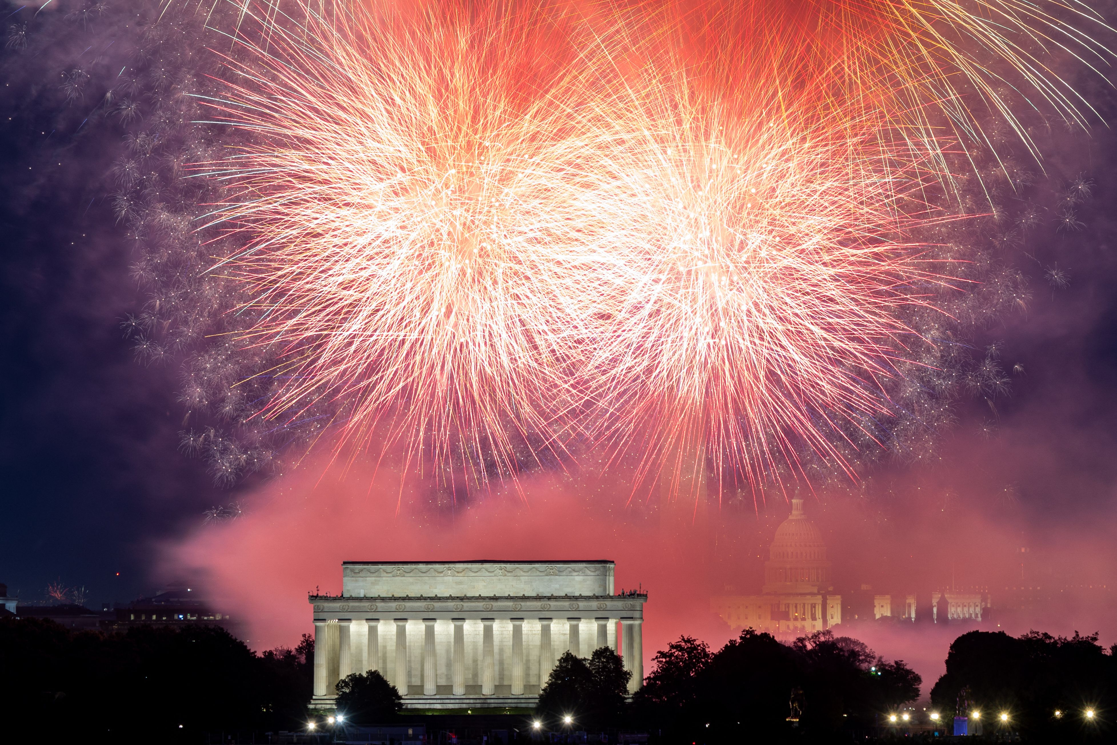 Over 325 D.C. bars can serve until 4am this July 4 weekend