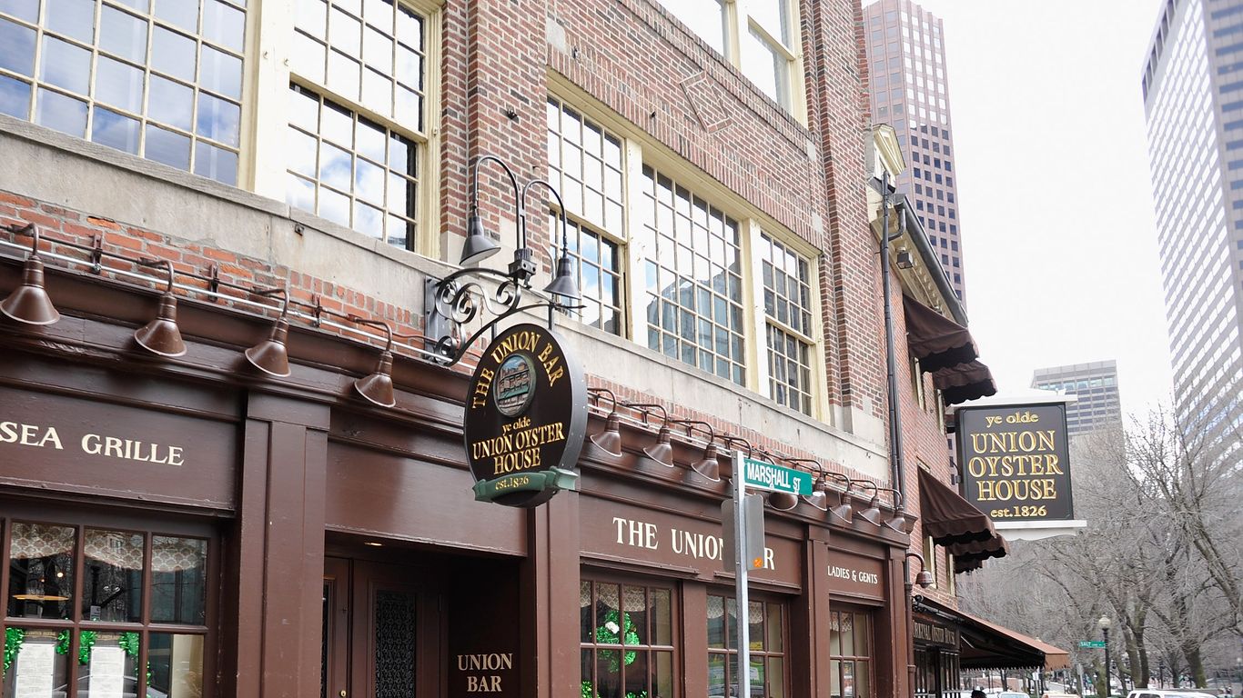 Texas chain eyes Union Oyster House buy