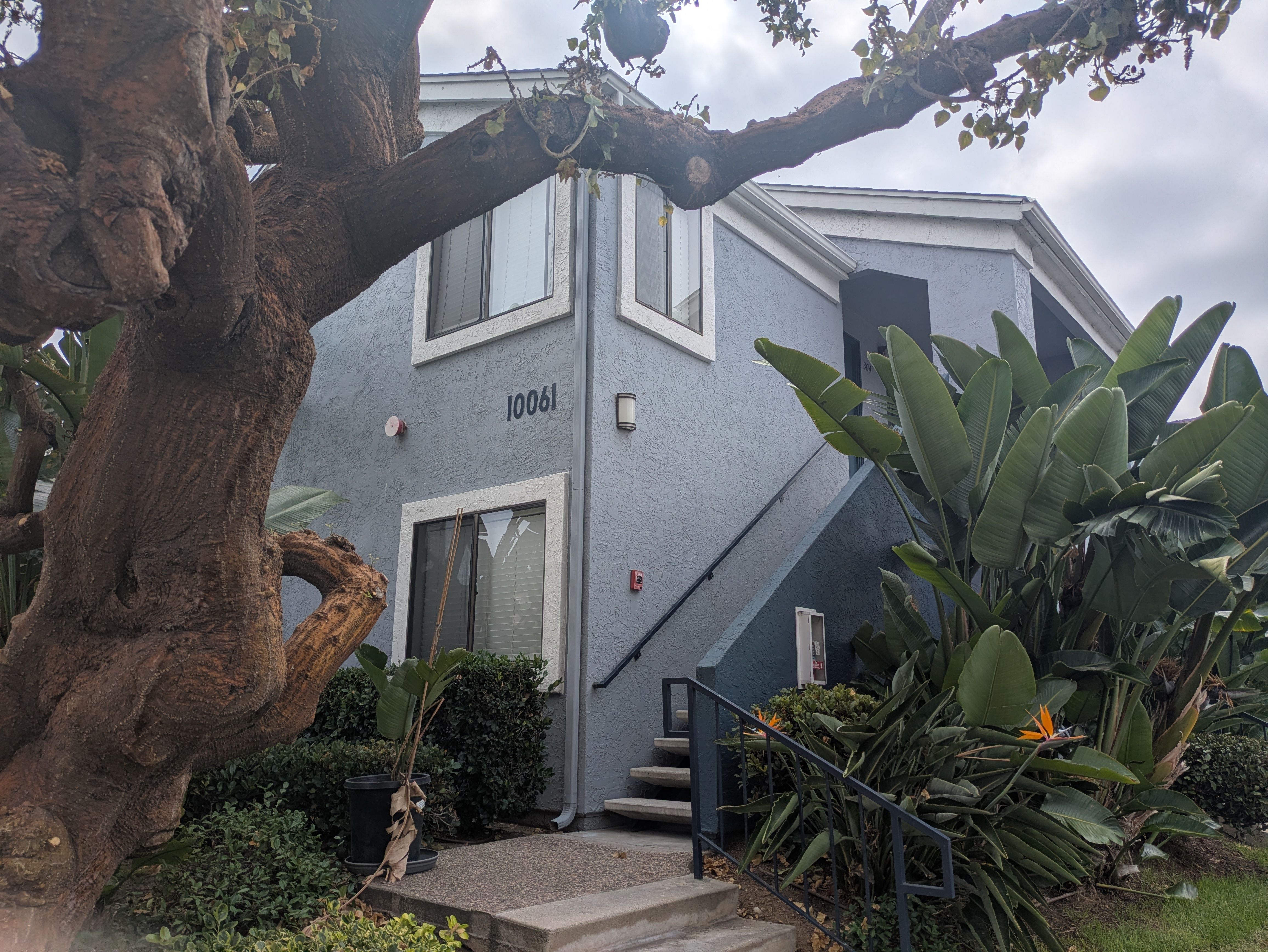 axios.com - Claire Trageser - A California bill could spur more condo and townhome construction