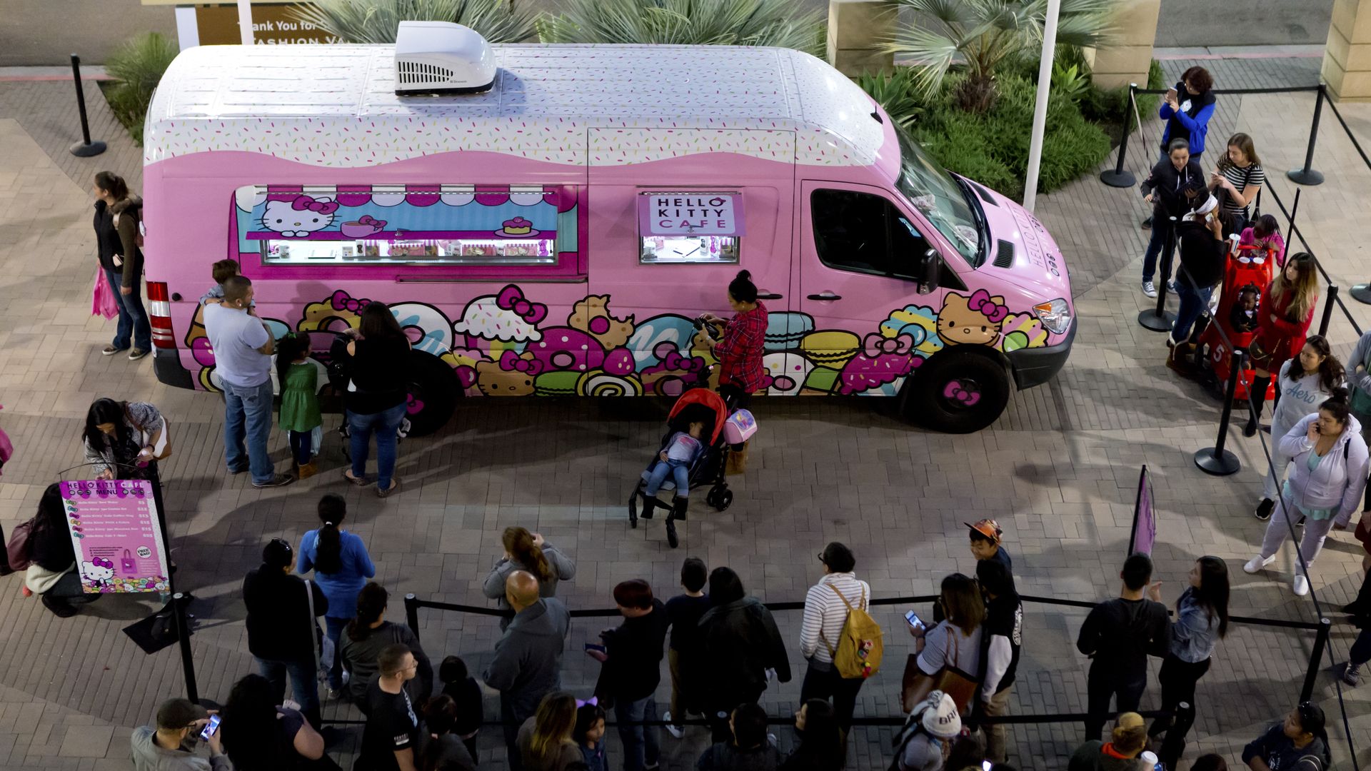 The uber cute Hello Kitty Cafe Truck is drawing enormous crowds at the Fashion Valley.